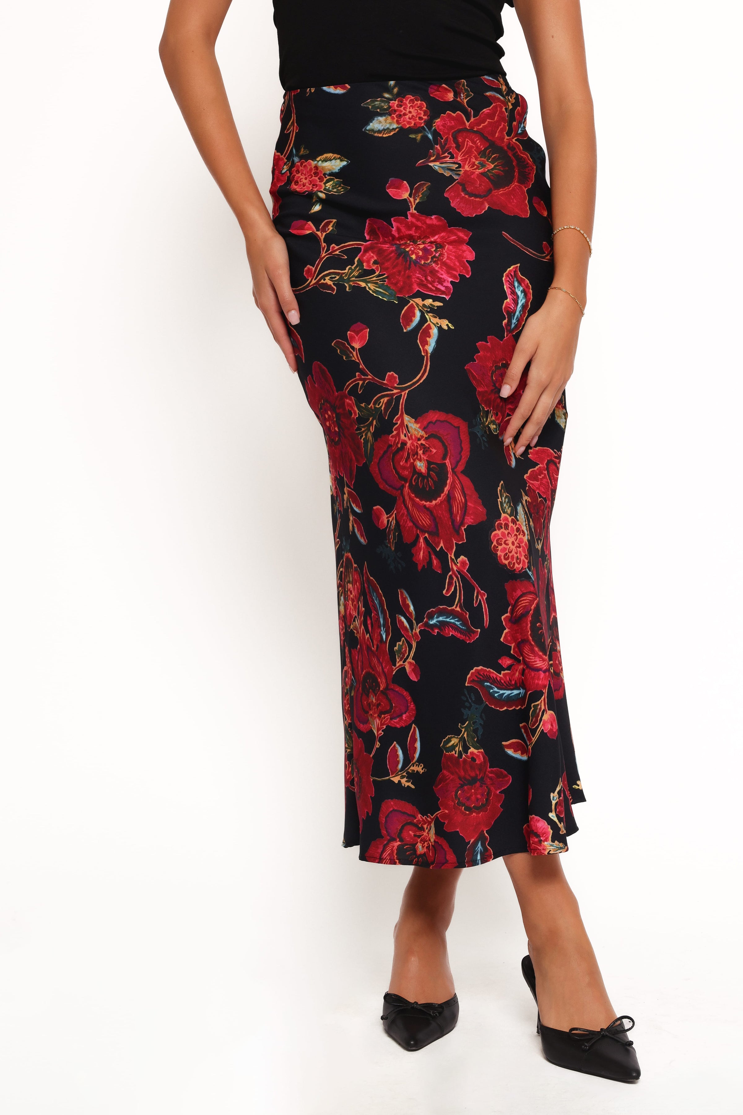 BOTTOMS Evie Maxi Skirt - Black Floral