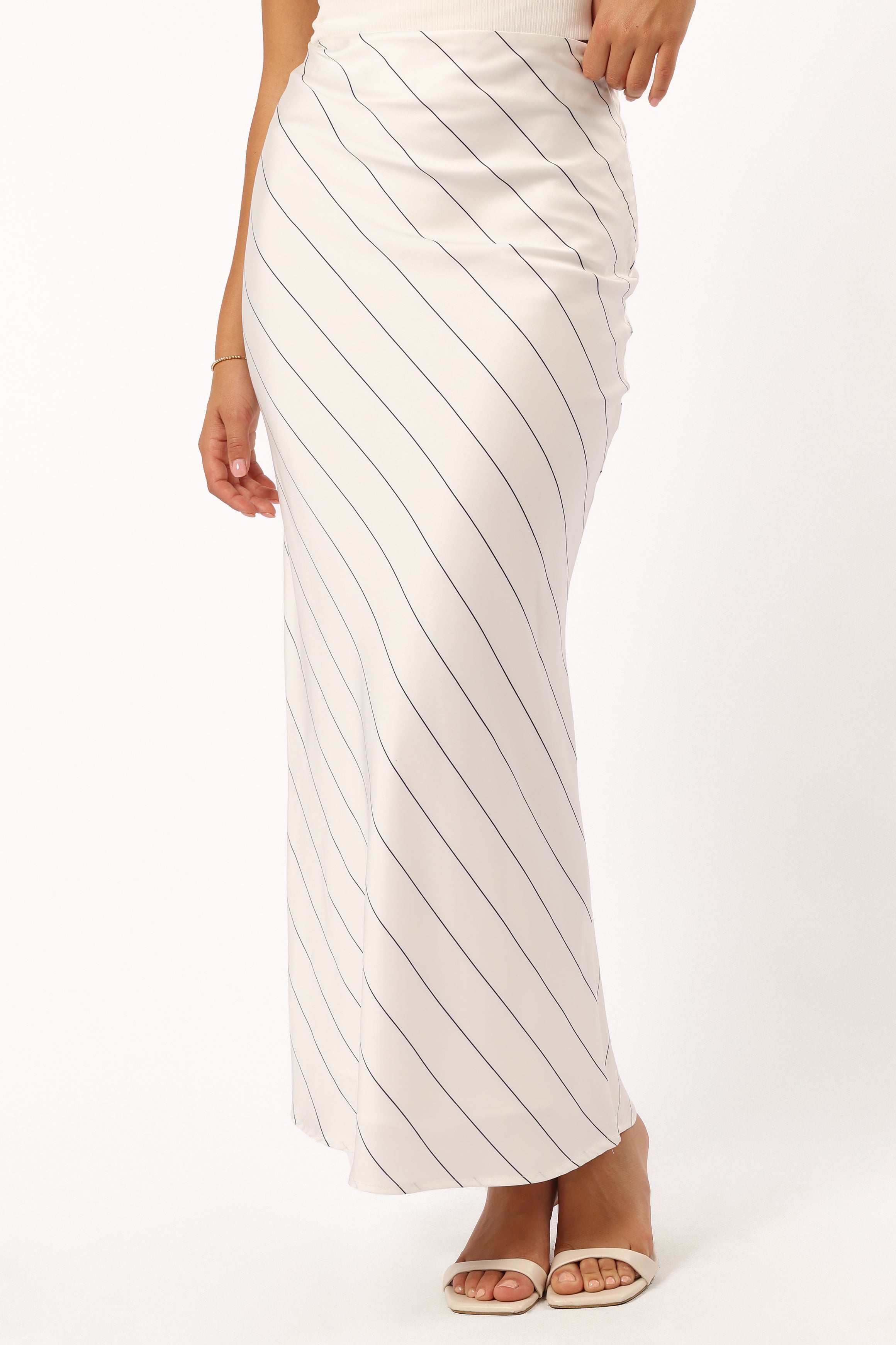 BOTTOMS @Heidi Stripe Slip Skirt - White Black Stripe