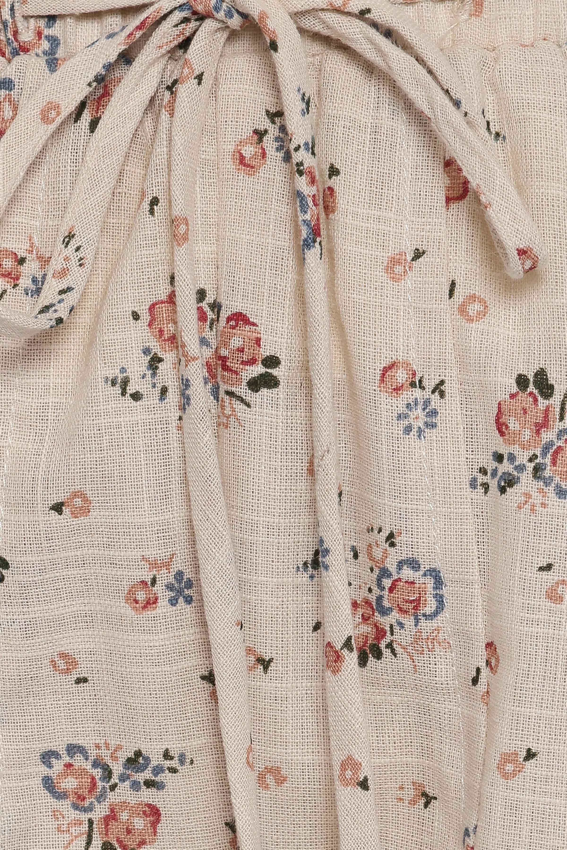 BOTTOMS Jean Scallop Short - Beige Floral