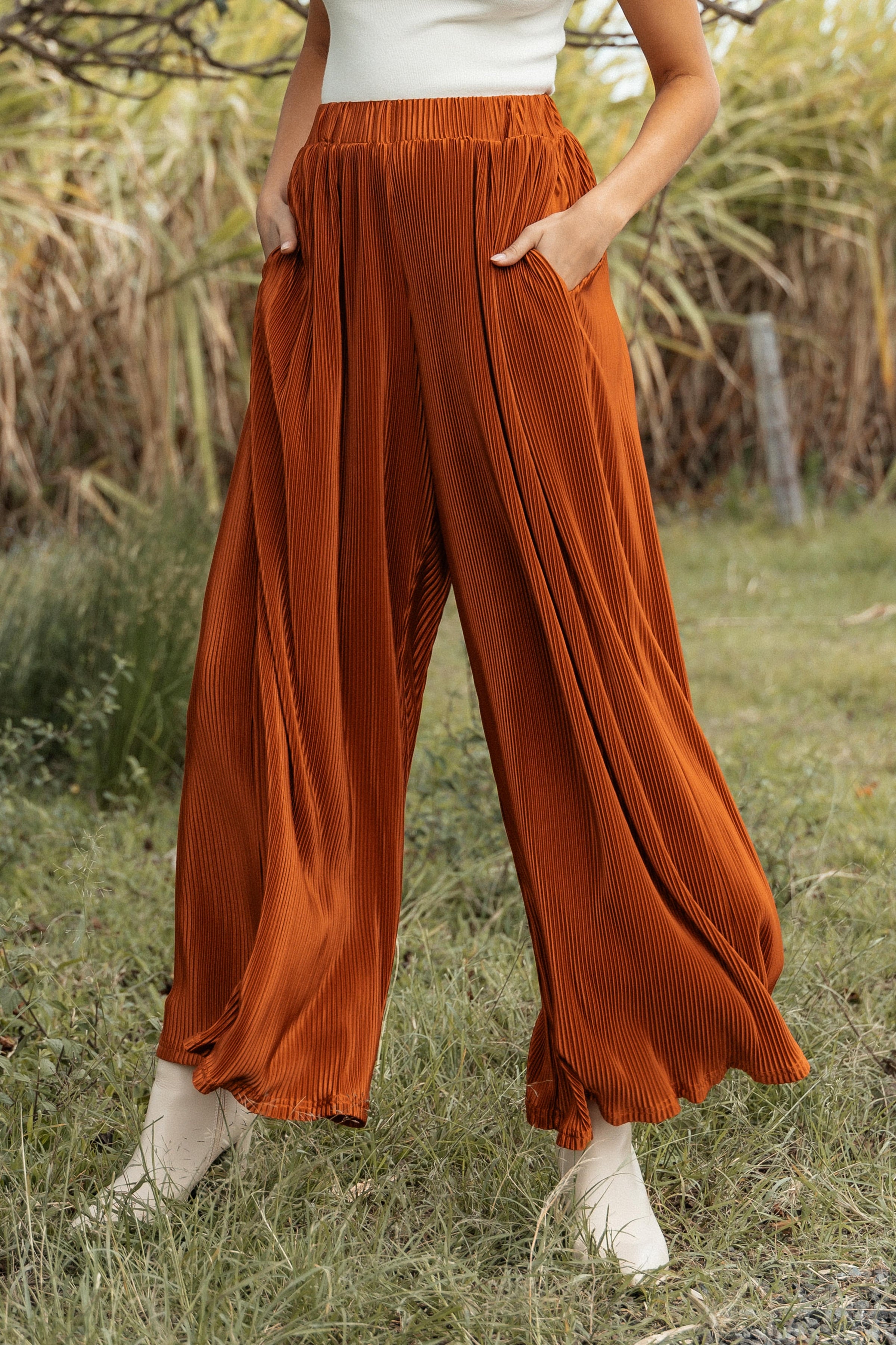 BOTTOMS Leria Wide Pant - Burnt Orange