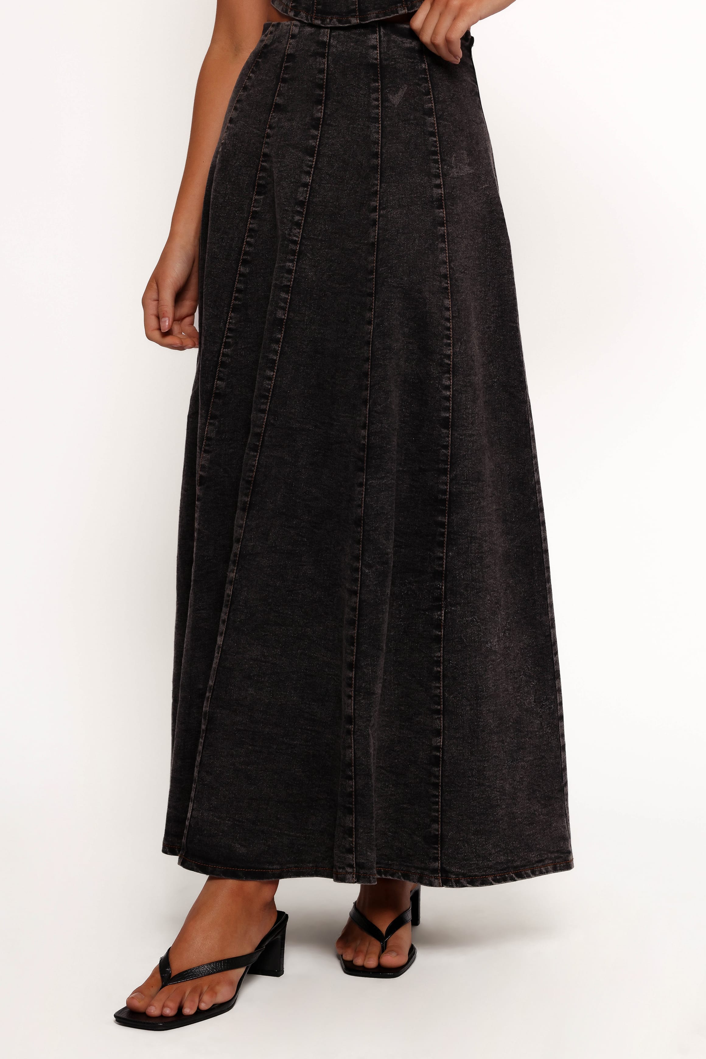 BOTTOMS Mara Midi Skirt - Black