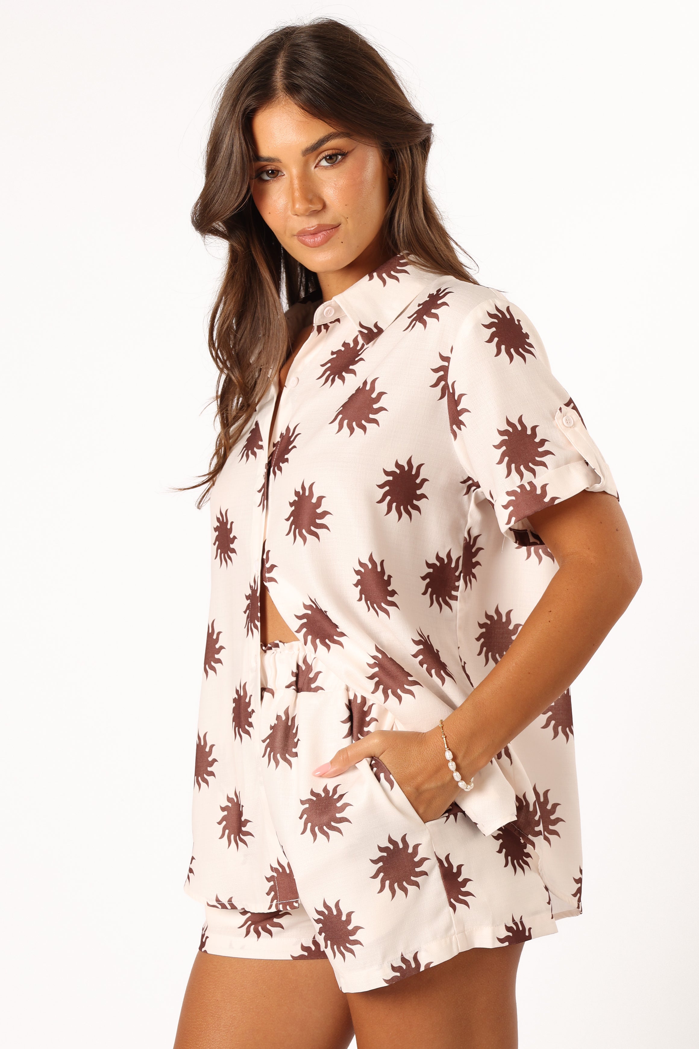 BOTTOMS @Marlene Shorts - Cream (Hold for Sundial)