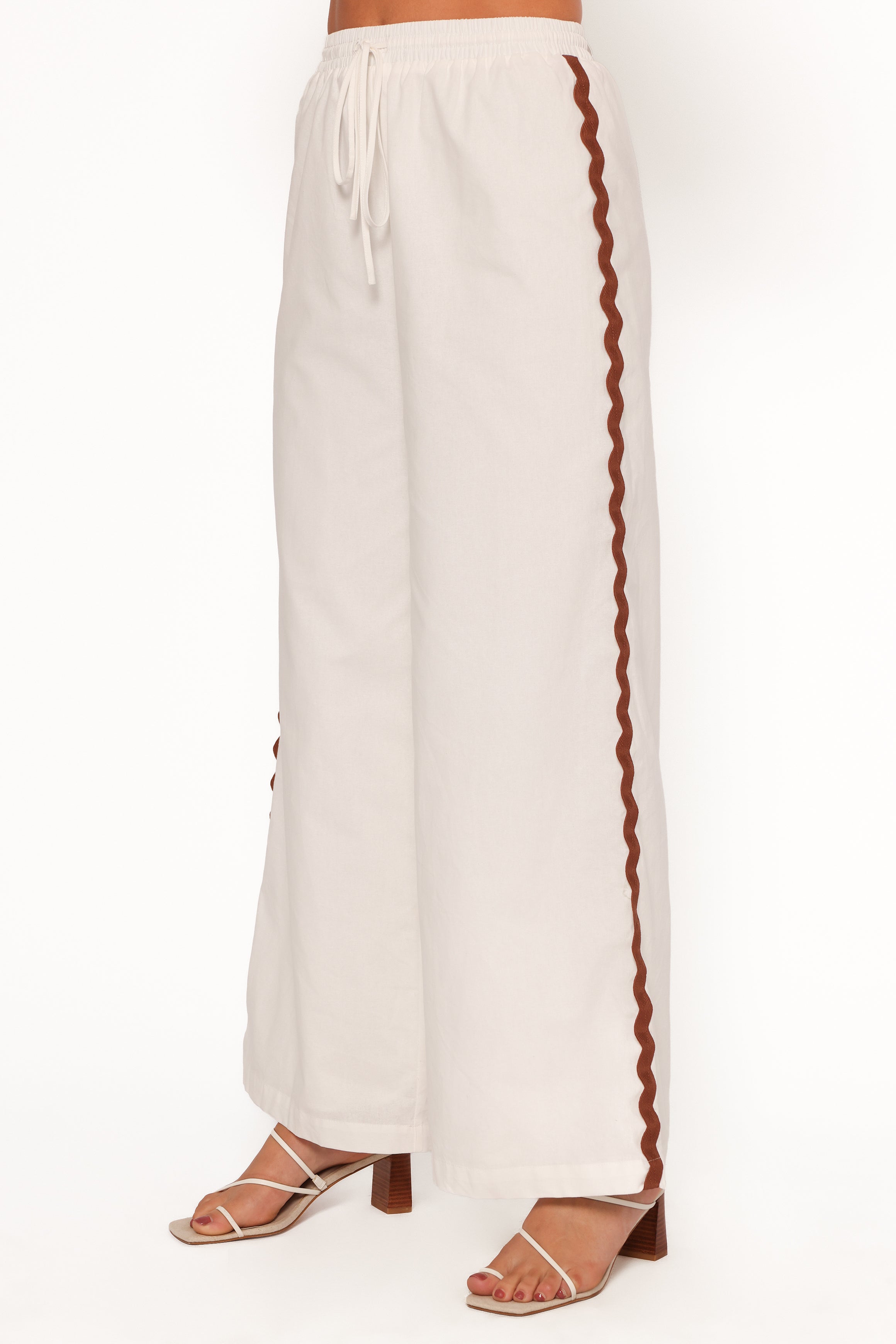 BOTTOMS Mollymook Pant - White Tan