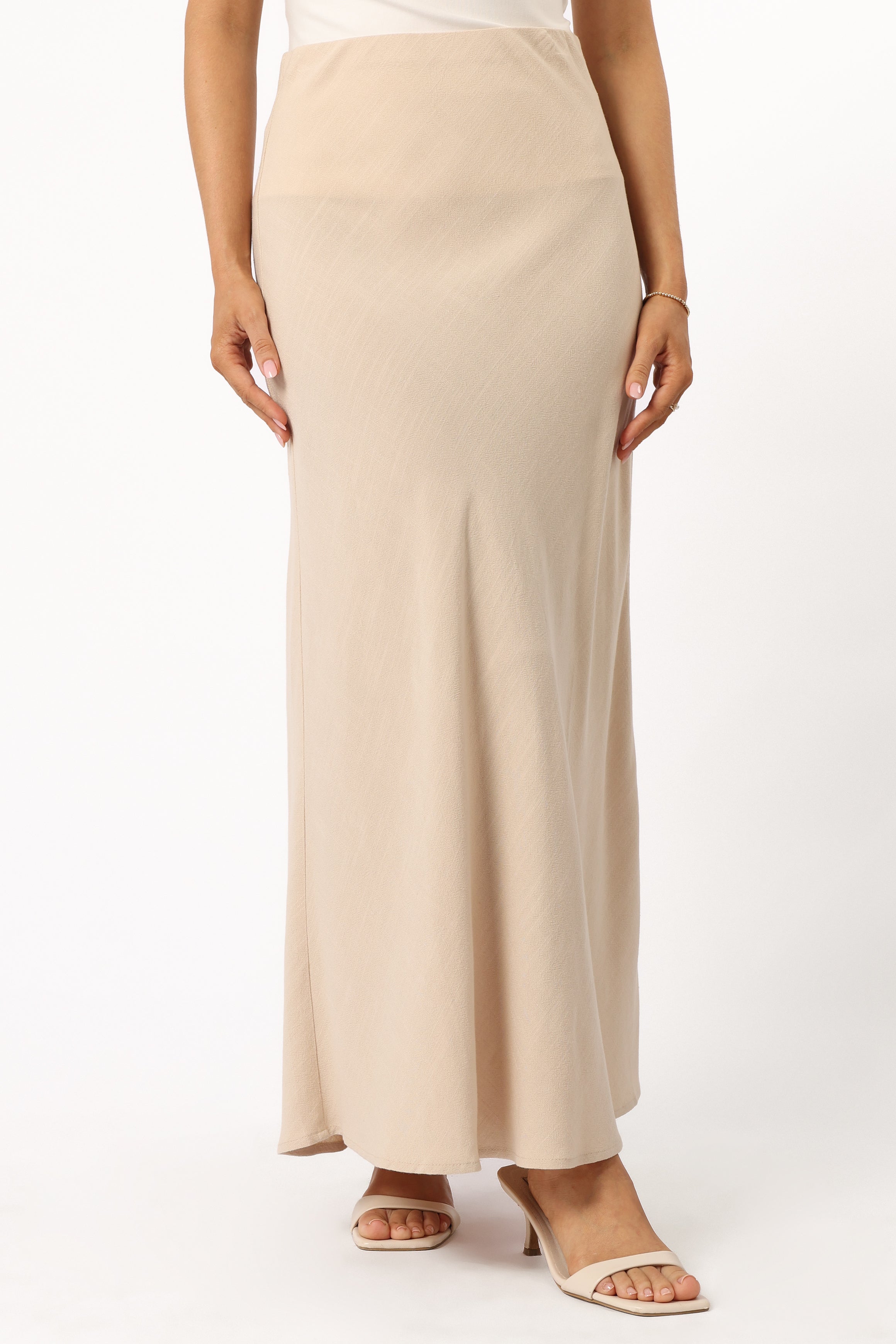 BOTTOMS @Nelle Midi Skirt - Oatmeal (Hold for Euro Summer)
