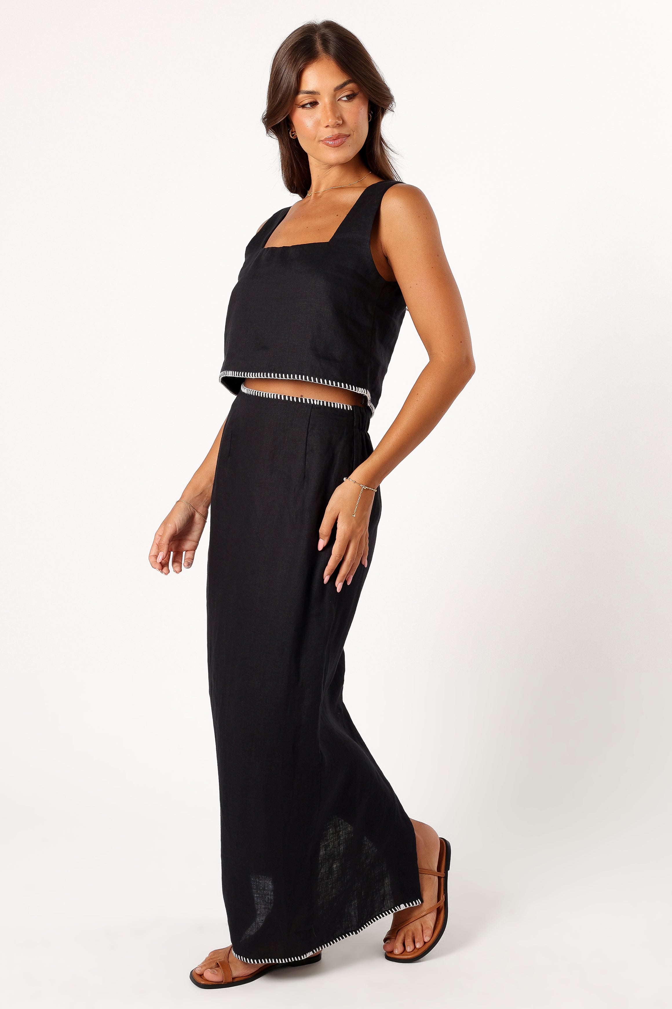 BOTTOMS @Odette Midi Skirt - Black (Hold for Sundial)