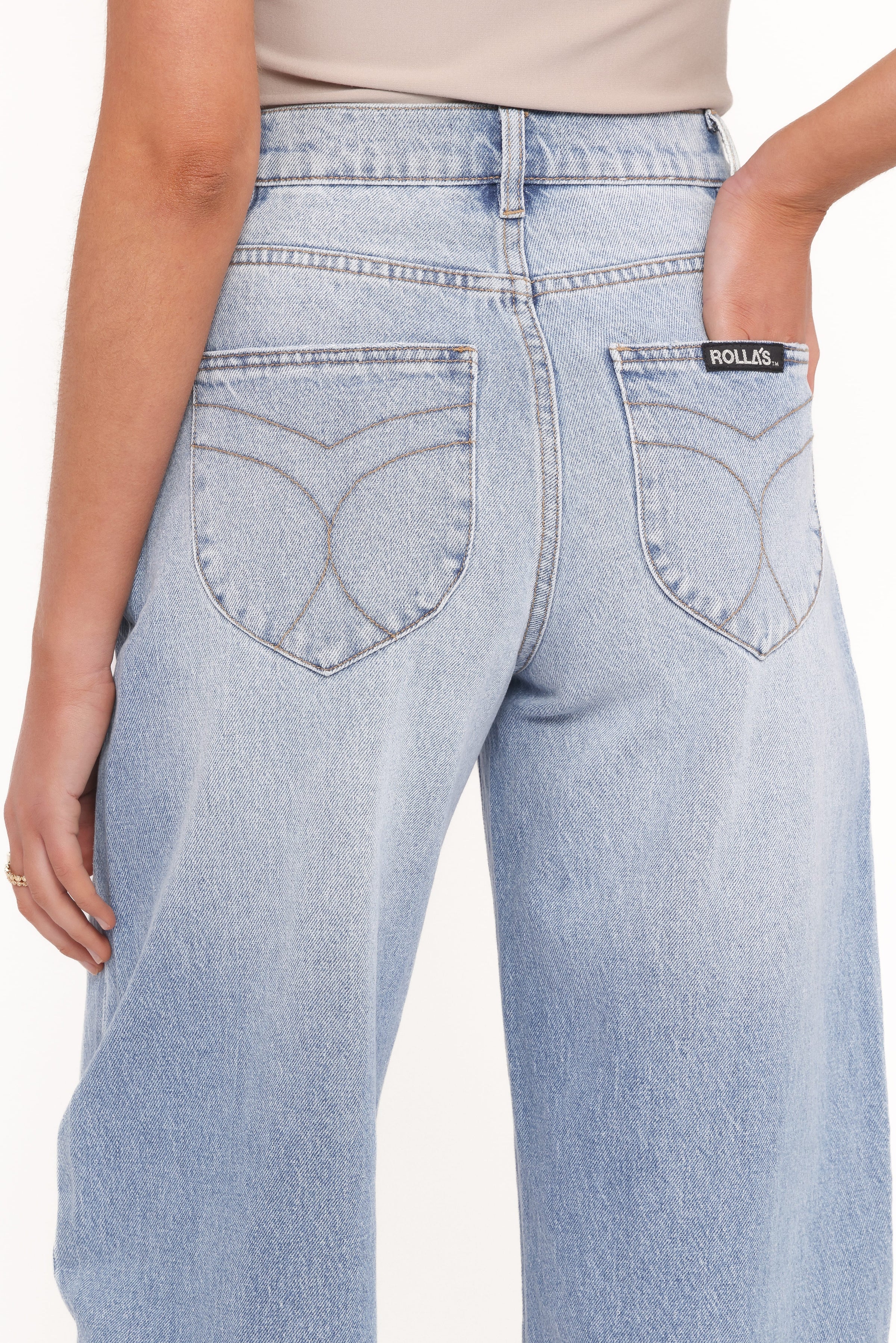 BOTTOMS Rollas Gigi Barrel Jeans - Brad Blue