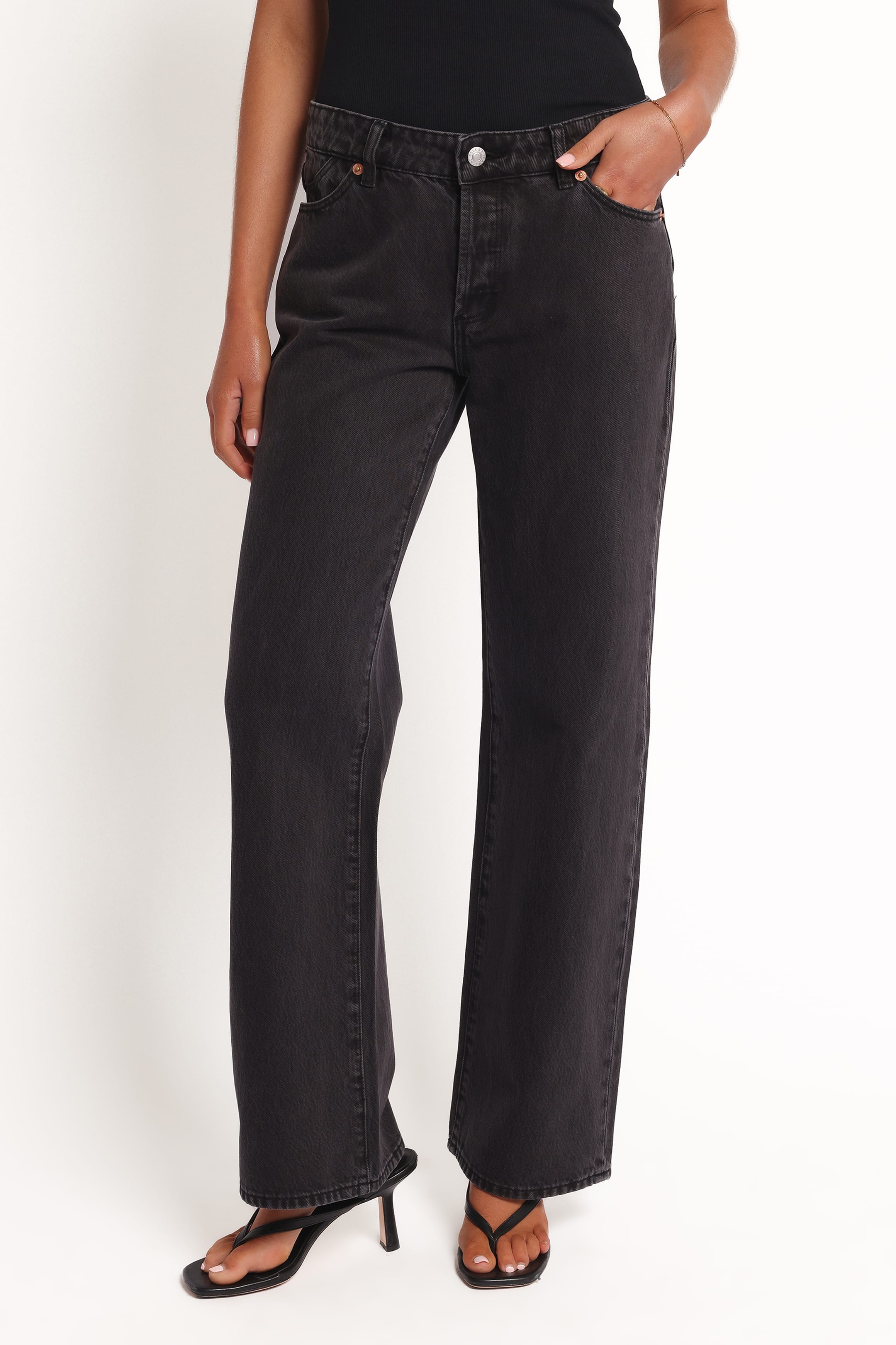 BOTTOMS Rollas Heidi Low Rise Jeans - Stone Black