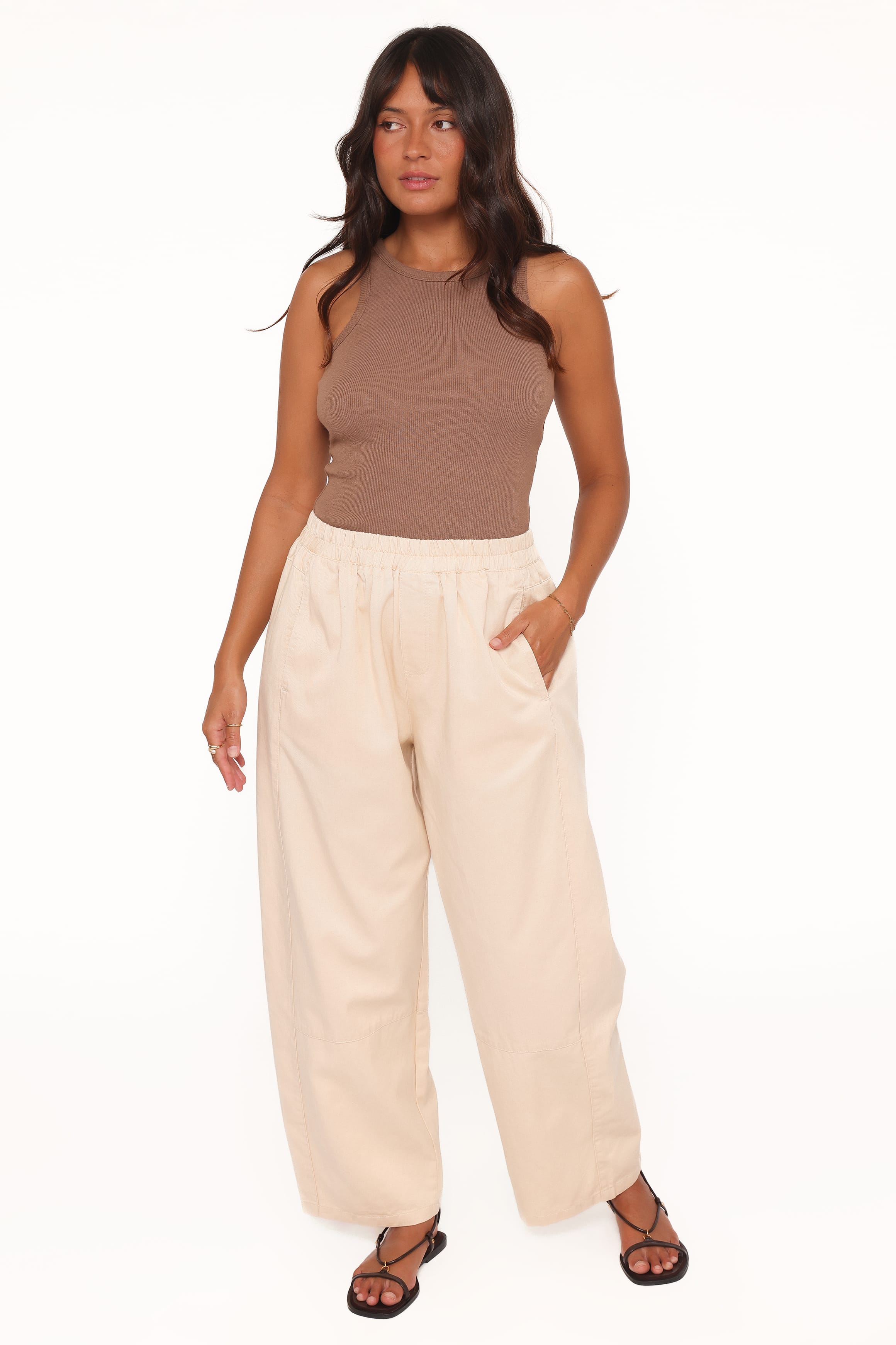 BOTTOMS Sasha Cropped Barrel Jean - Ecru