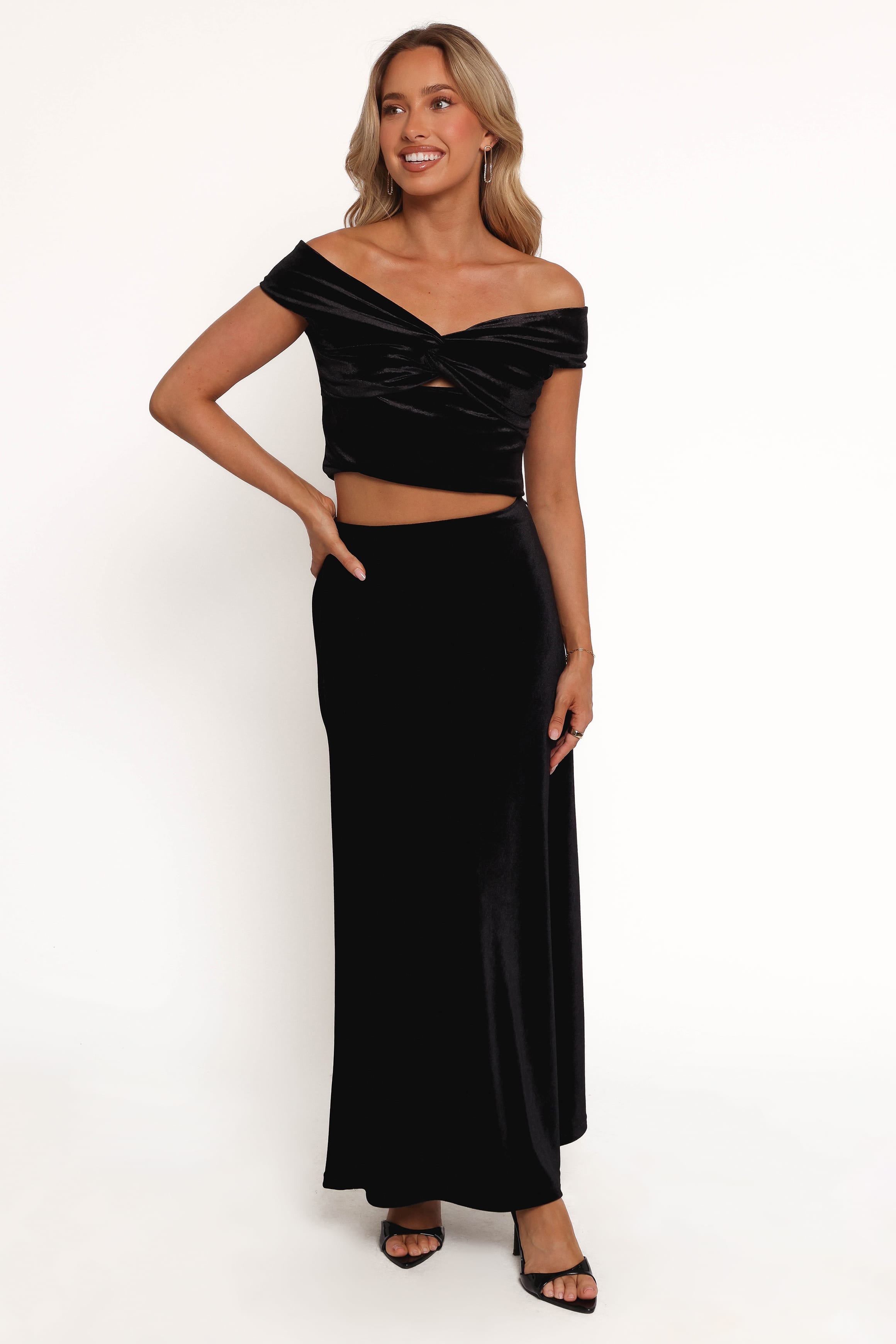BOTTOMS Suri Velvet Maxi Skirt - Black