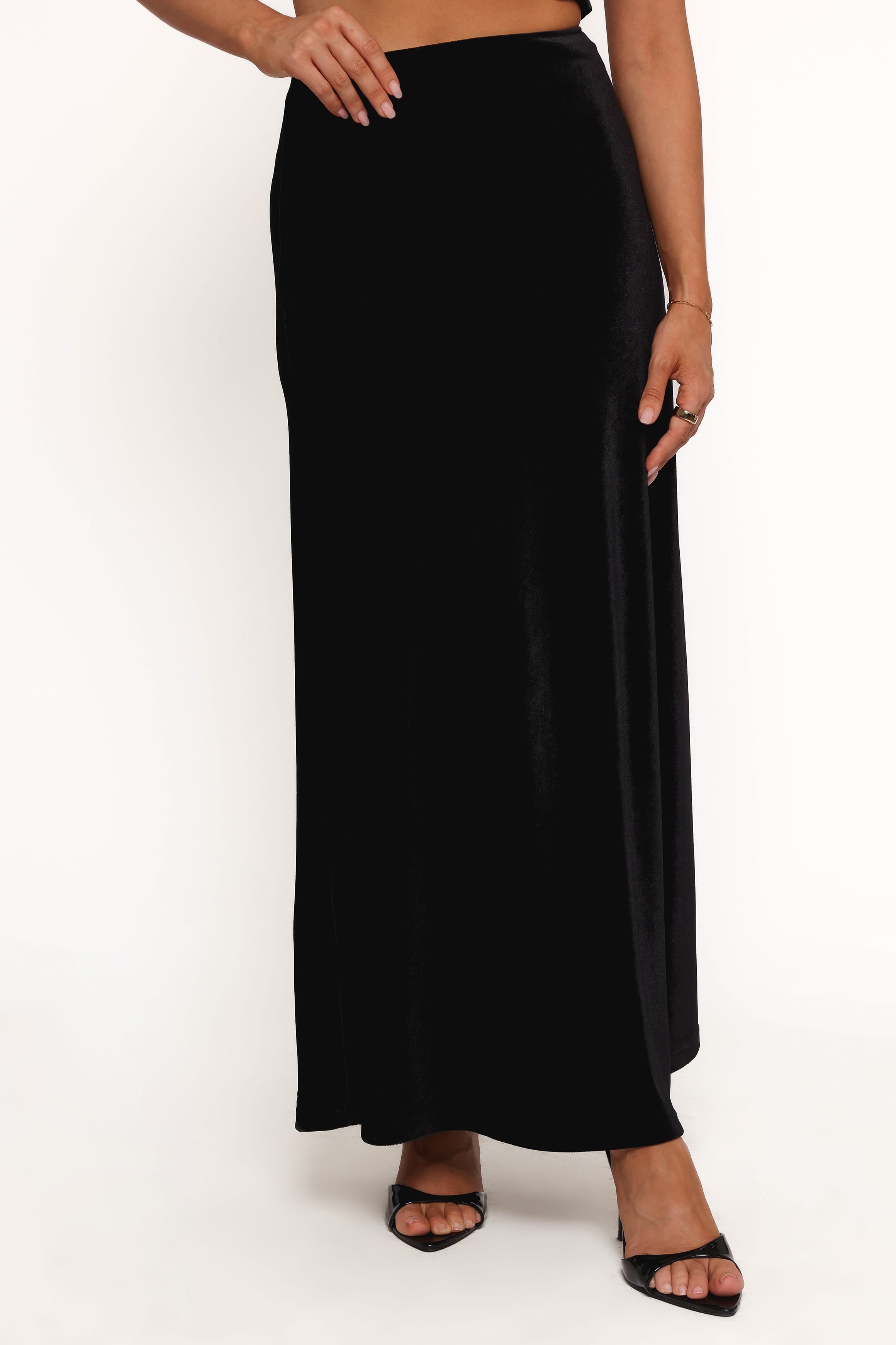 BOTTOMS Suri Velvet Maxi Skirt - Black