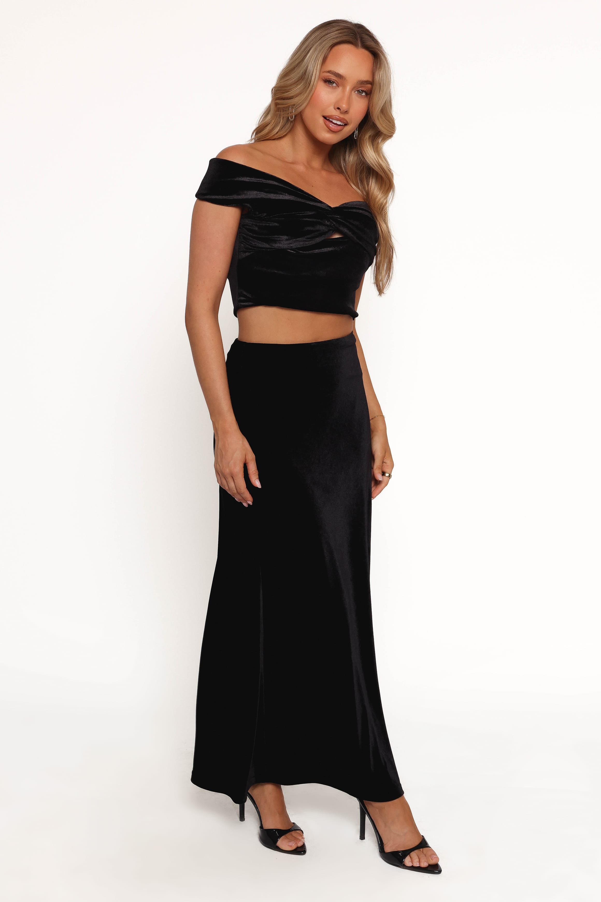 BOTTOMS Suri Velvet Maxi Skirt - Black