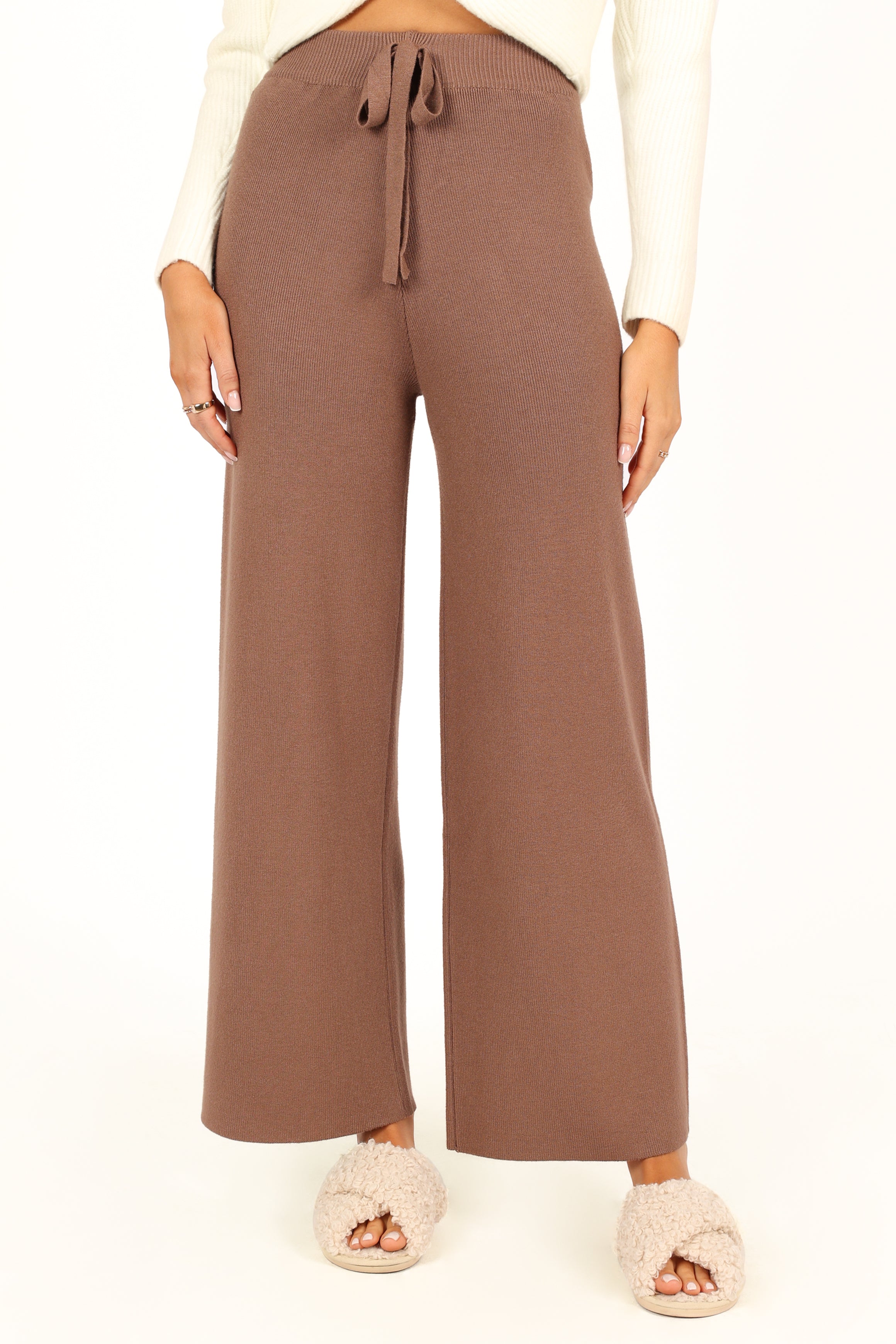 BOTTOMS @Tarly Knit Pant - Brown (waiting on bulk)