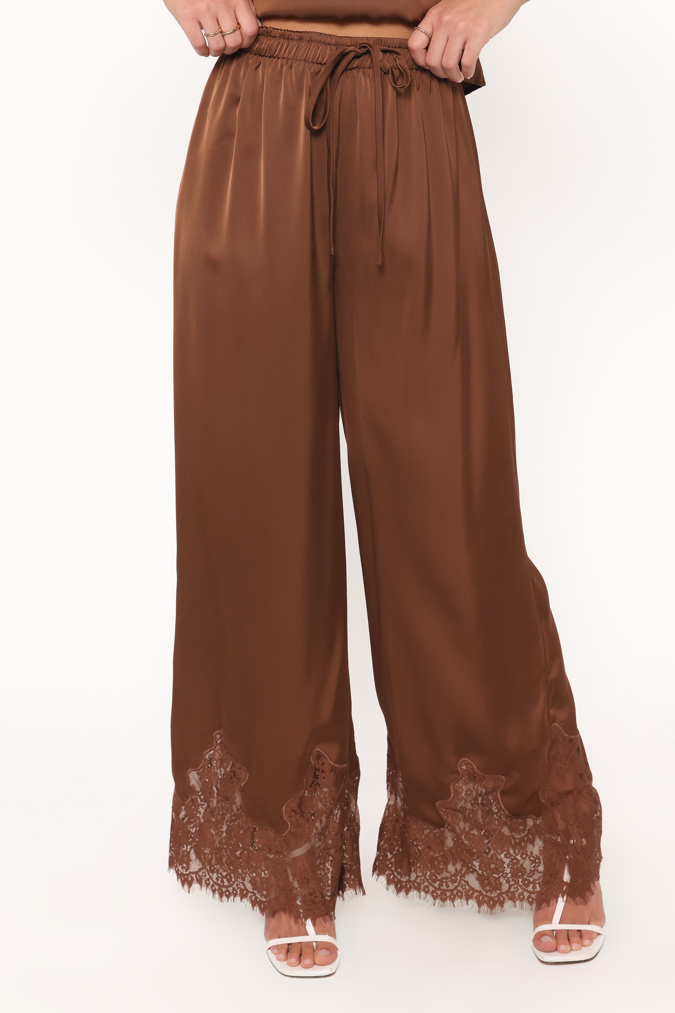 BOTTOMS Viola Drawstring Wide Leg Pant - Chocolate