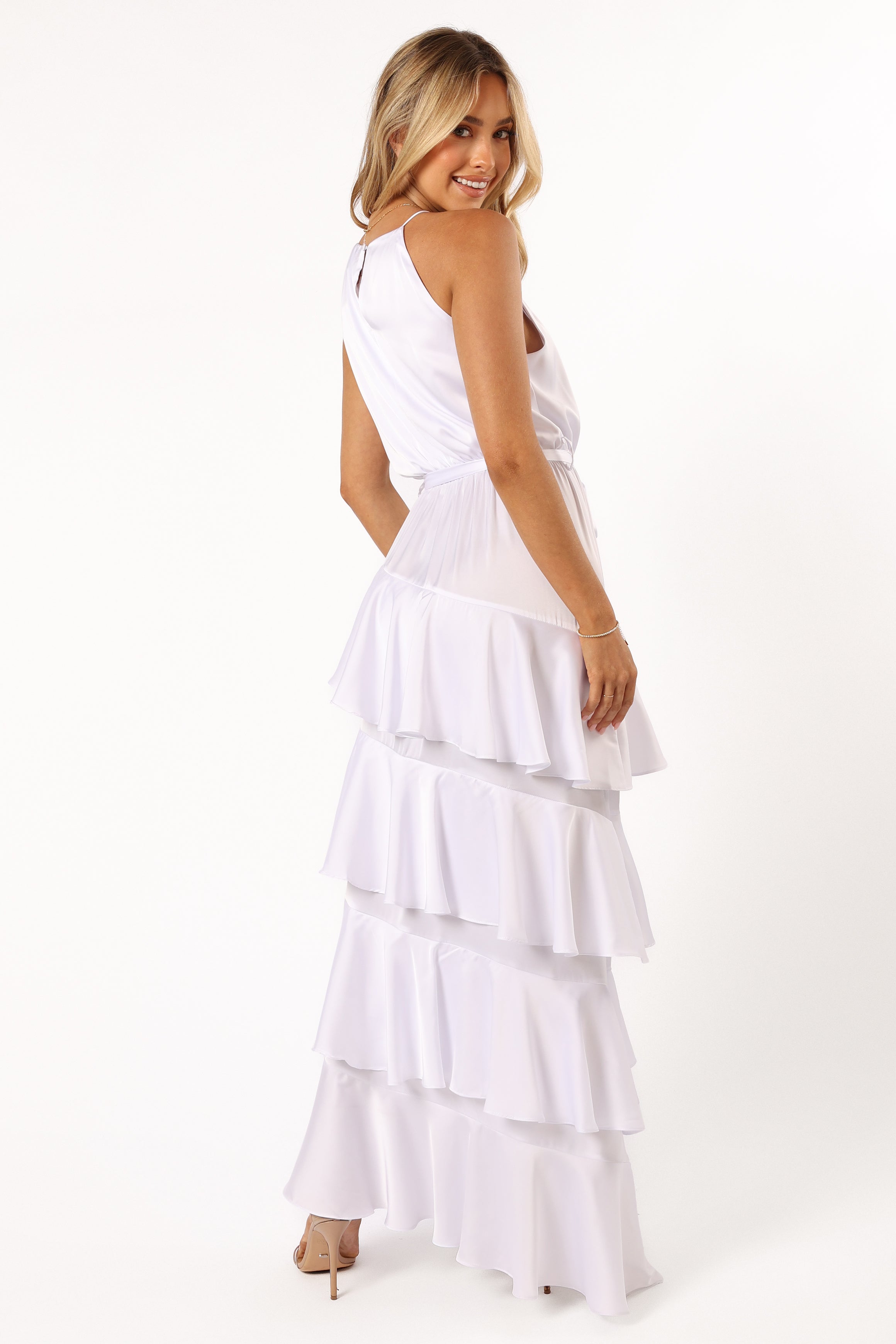 DRESSES @Annalise Tiered Maxi Dress - White