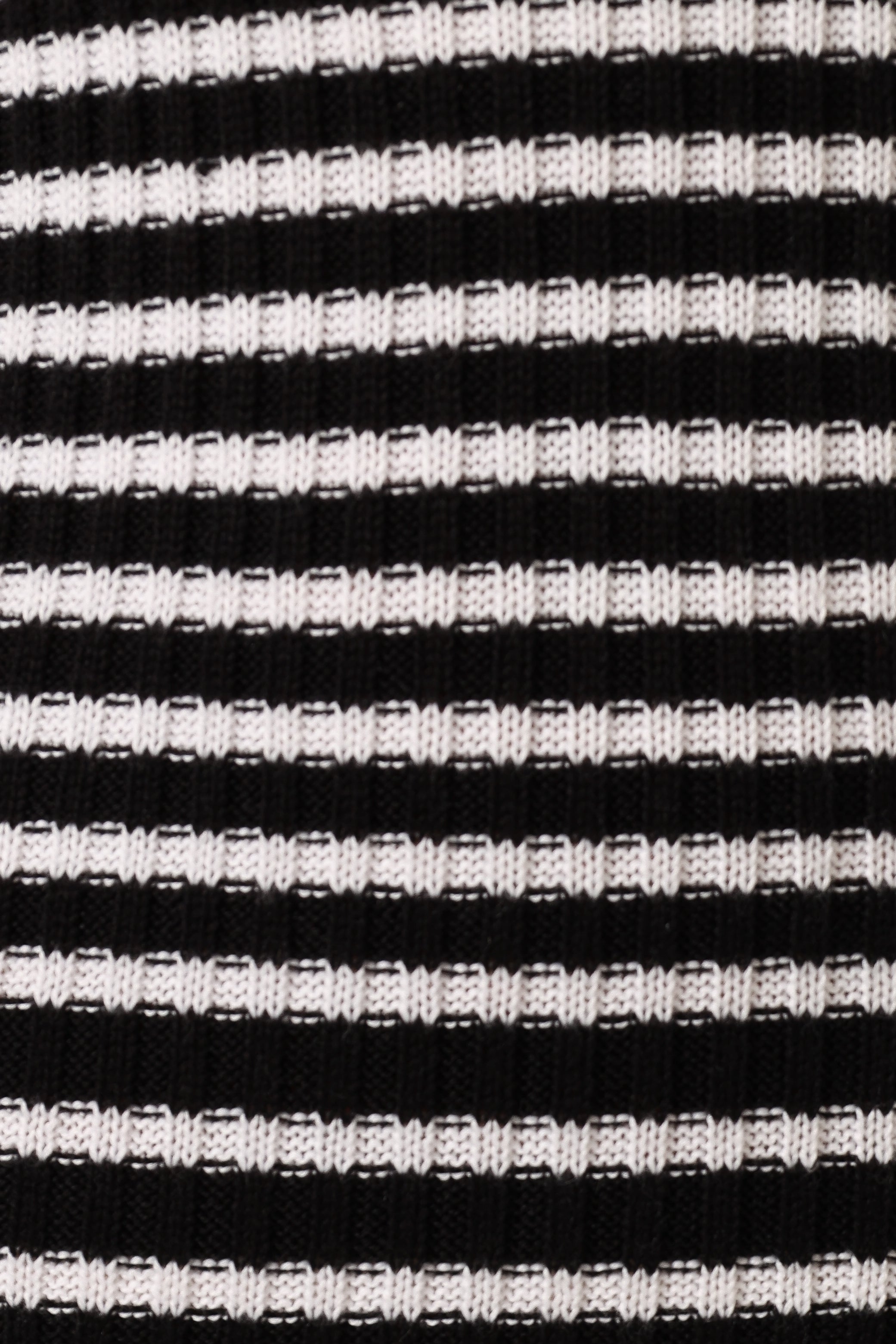 DRESSES @Camy Long Sleeve Midi Dress - Black/White