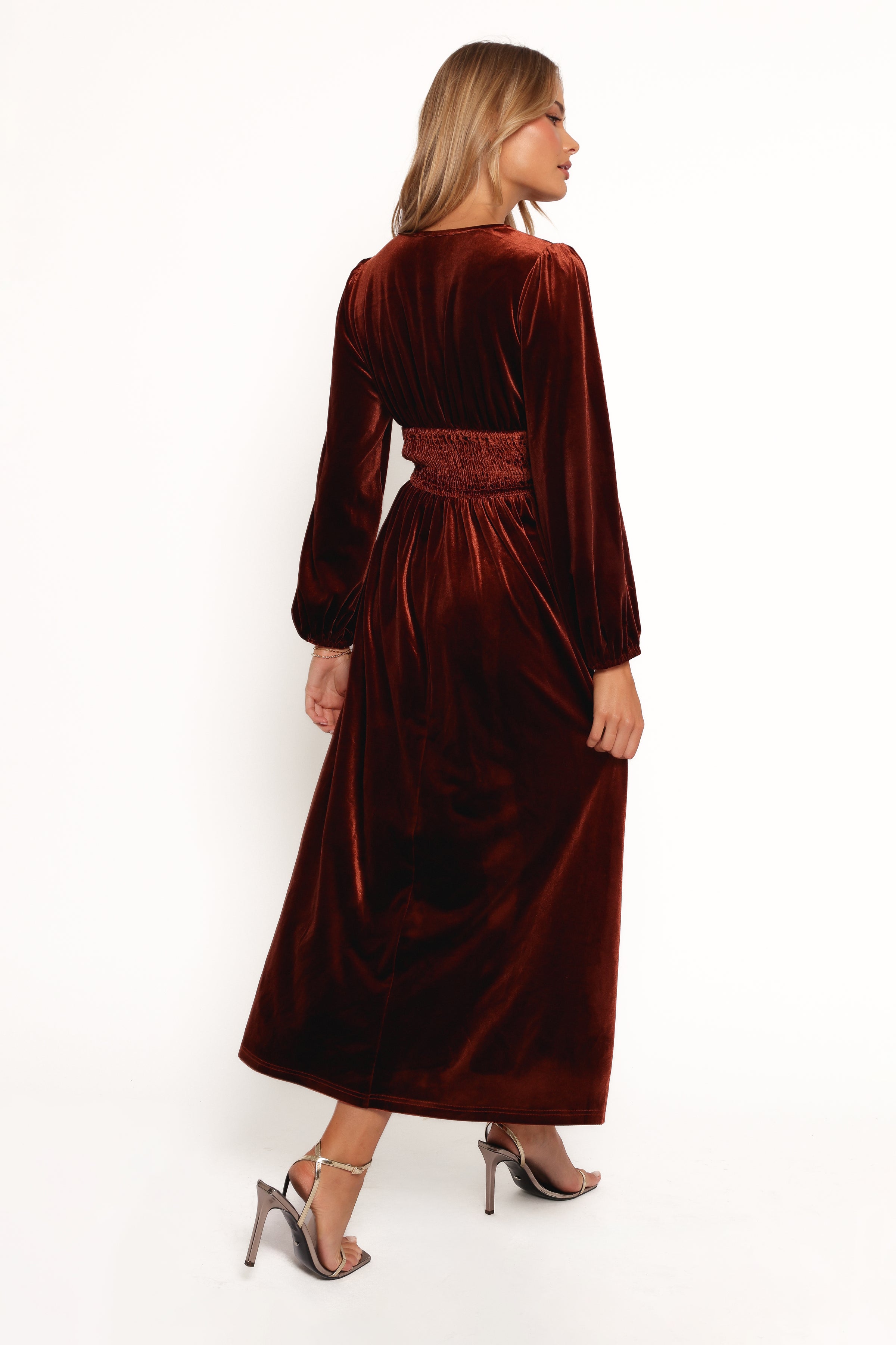 DRESSES Cece Velvet Long Sleeve Maxi Dress - Rust