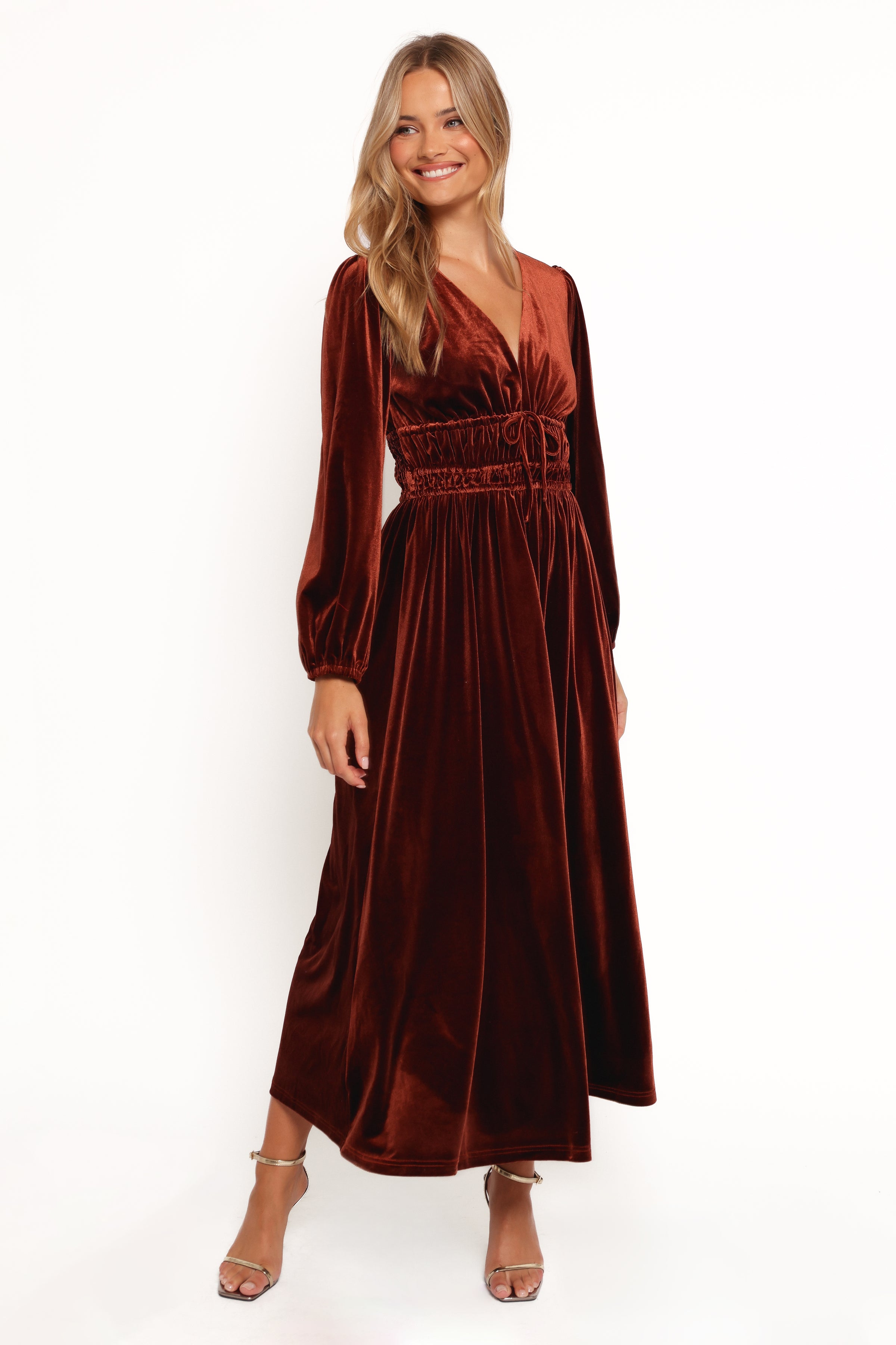 DRESSES Cece Velvet Long Sleeve Maxi Dress - Rust