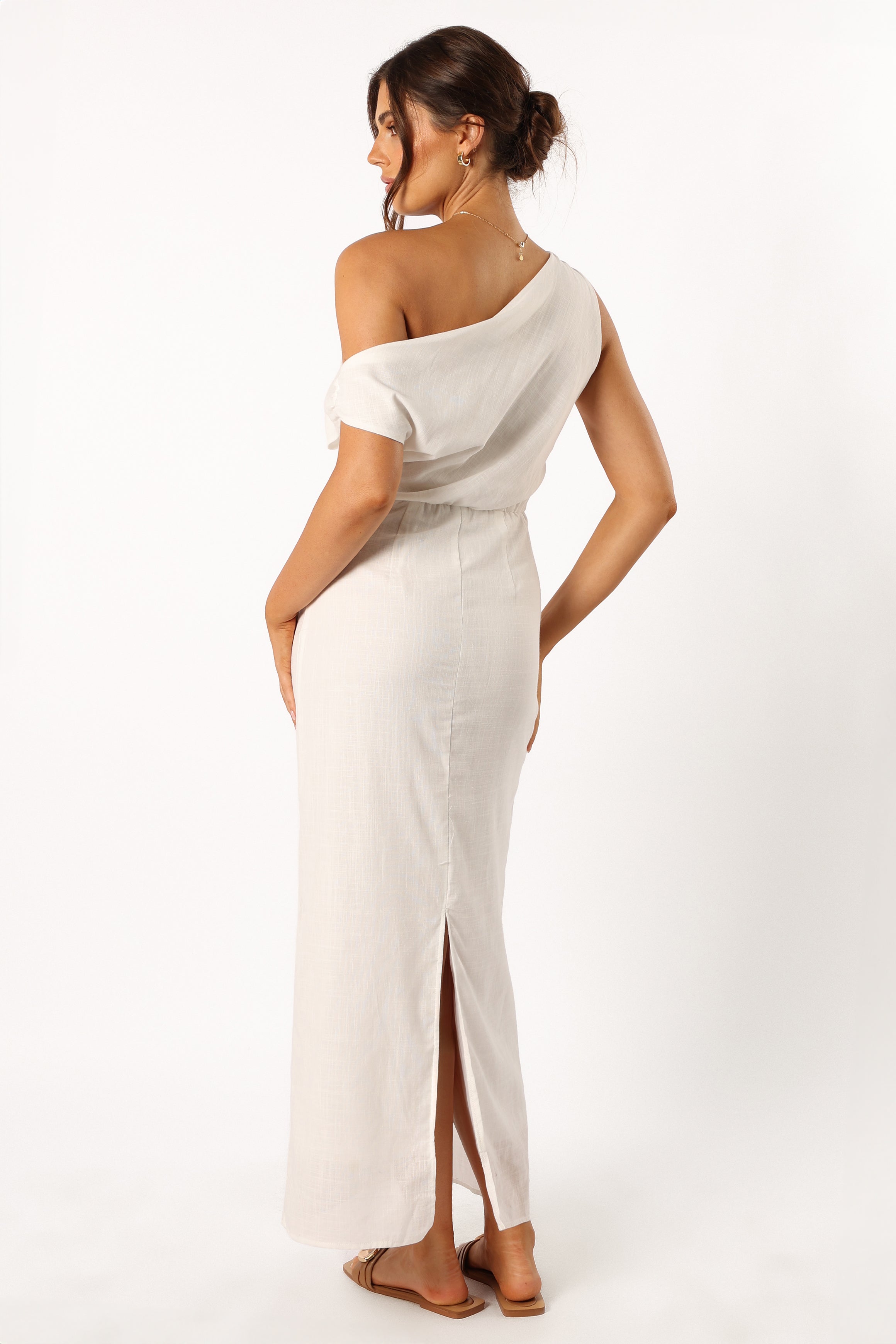 DRESSES @Cosma Off Shoulder Maxi Linen Dress - White