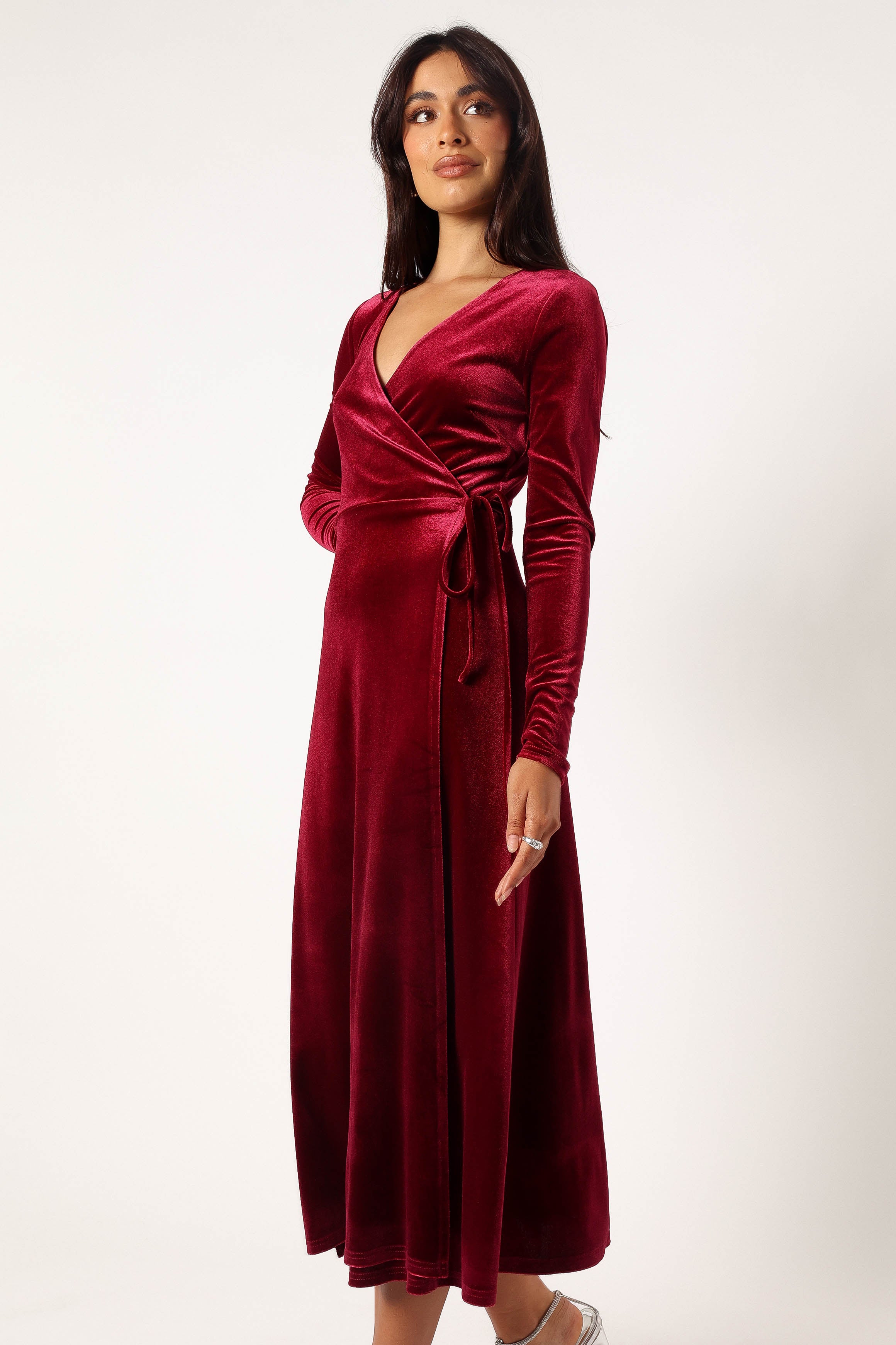 DRESSES @Darby Longsleeve Midi Dress - Burgundy