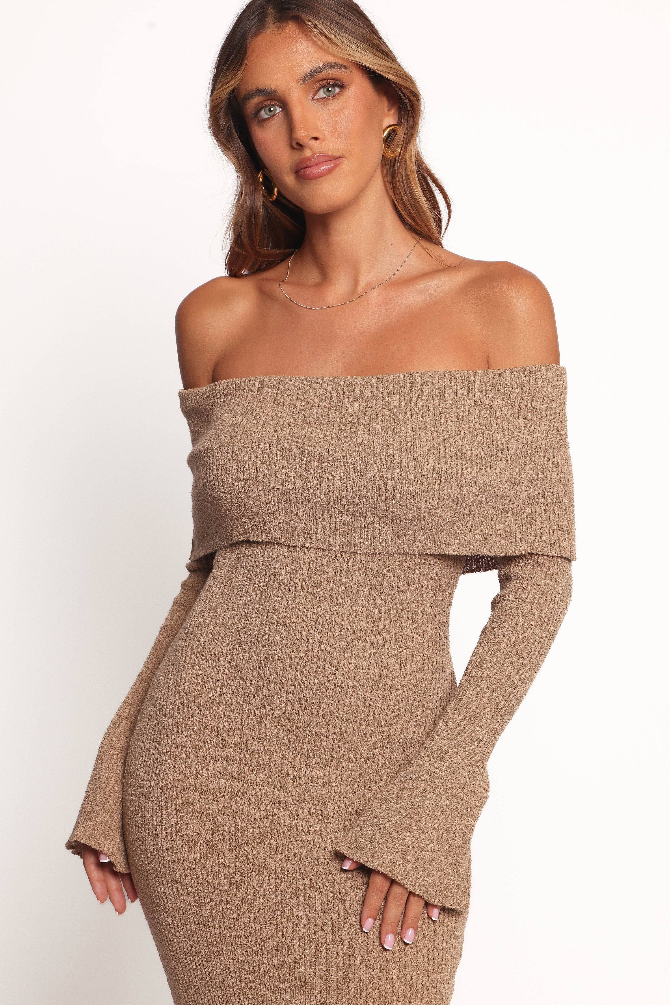 DRESSES Domitia Off Shoulder Knit Dress - Brown