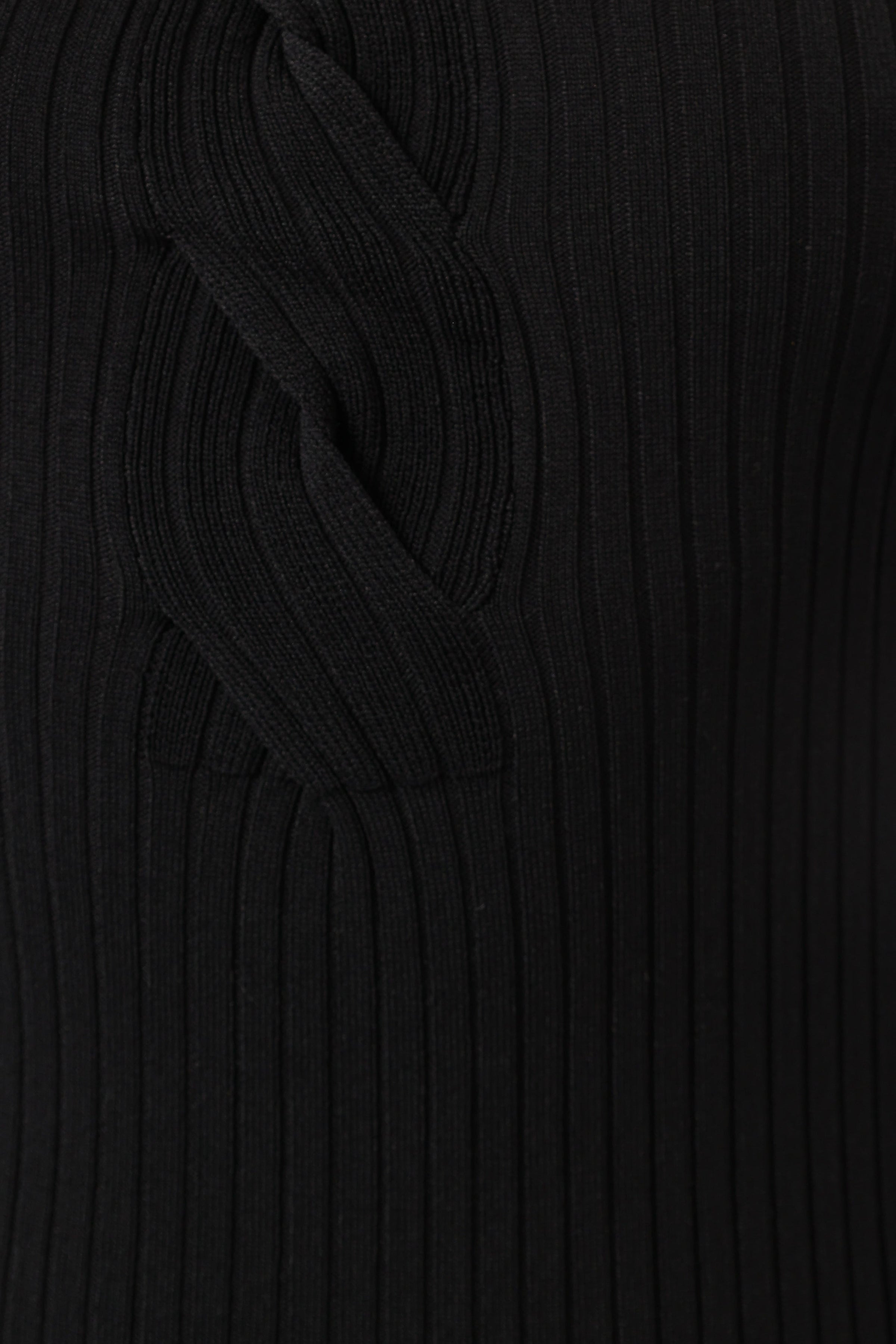 DRESSES @Easton Maxi Knit Dress - Black (Hold for Winter Essentials)