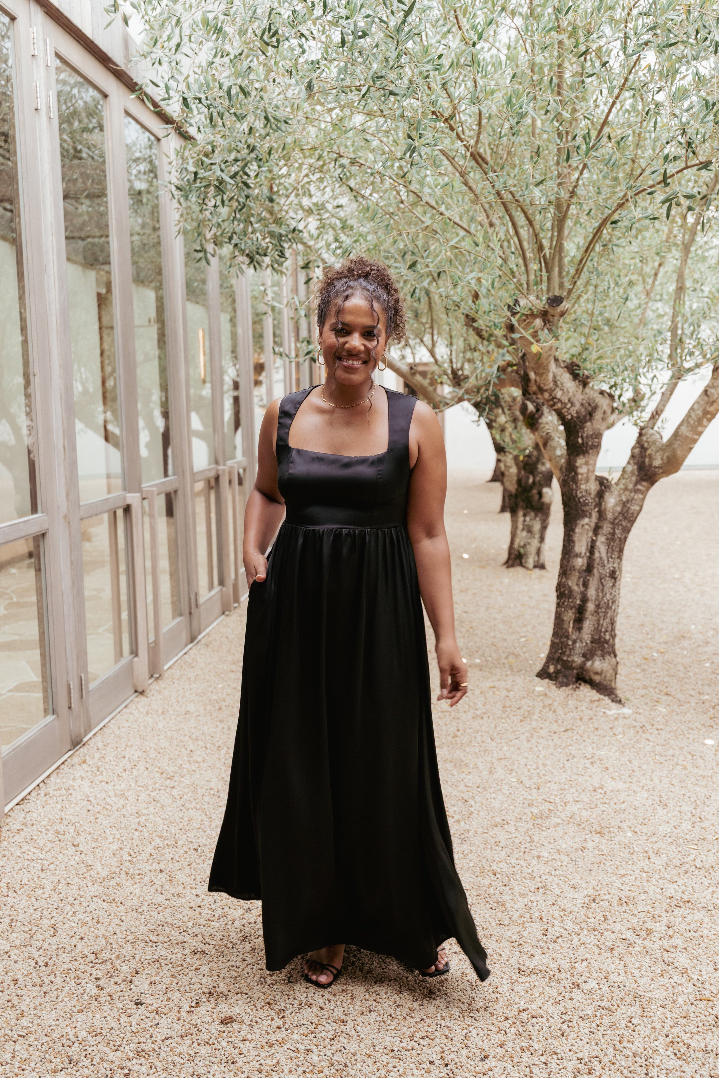 DRESSES Elania Maxi Dress - Black