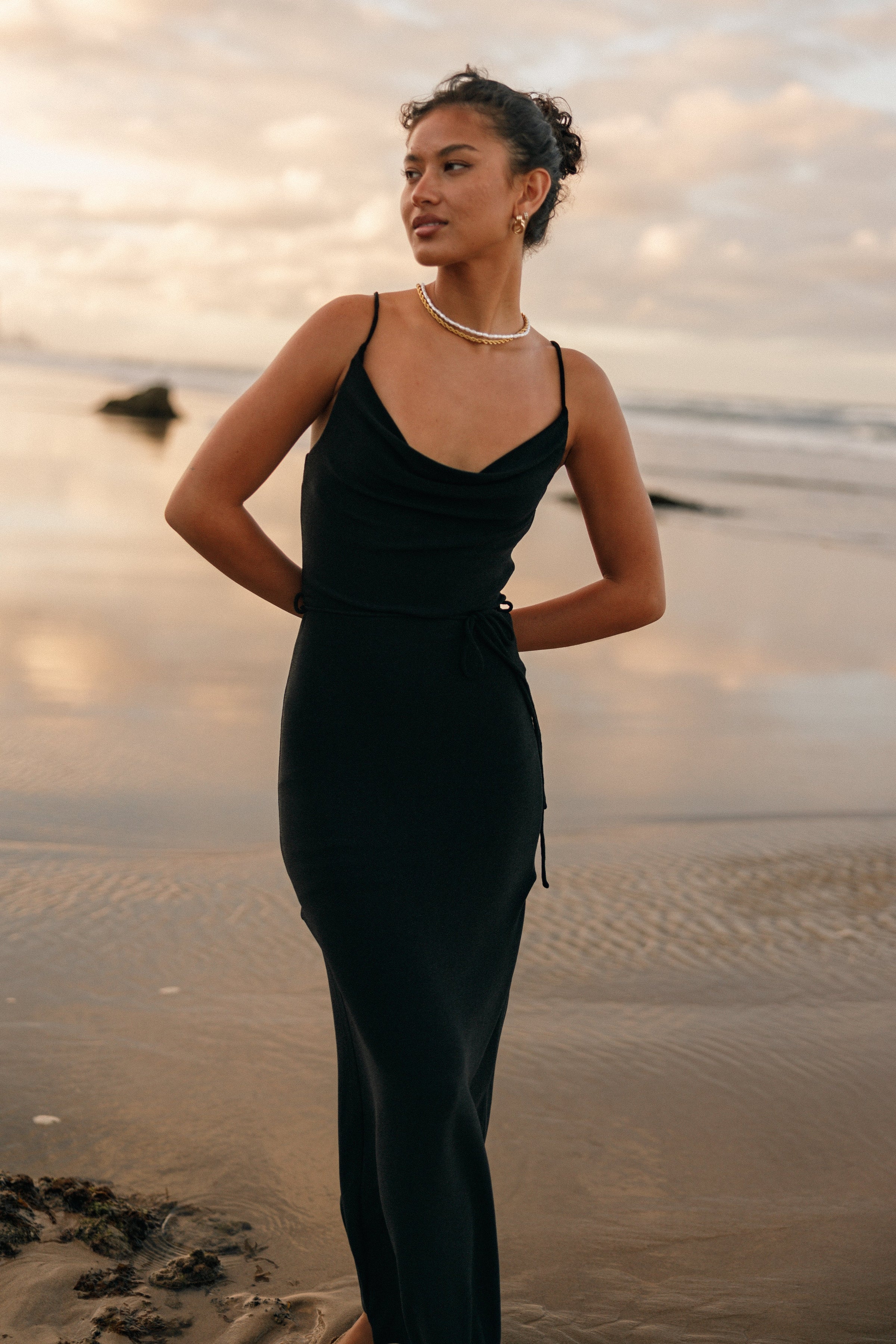 DRESSES Emily Midi Dress - Black