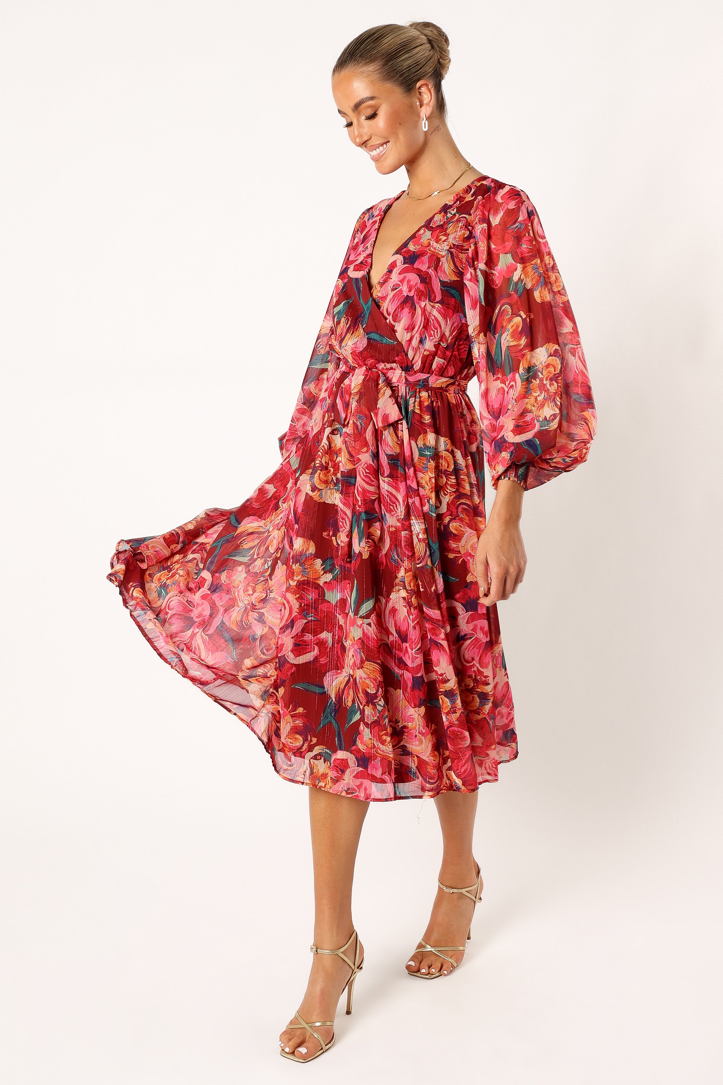 DRESSES @Goldie Longsleeve Maxi Dress - Red Floral