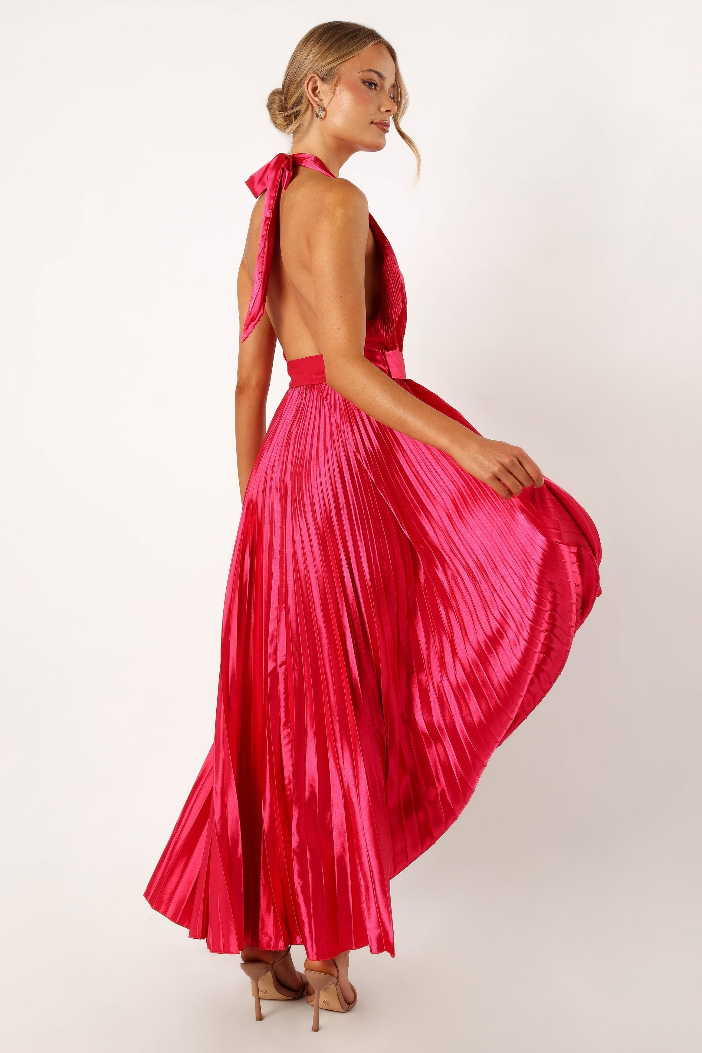 DRESSES @Greta Halterneck Maxi Dress - Magenta