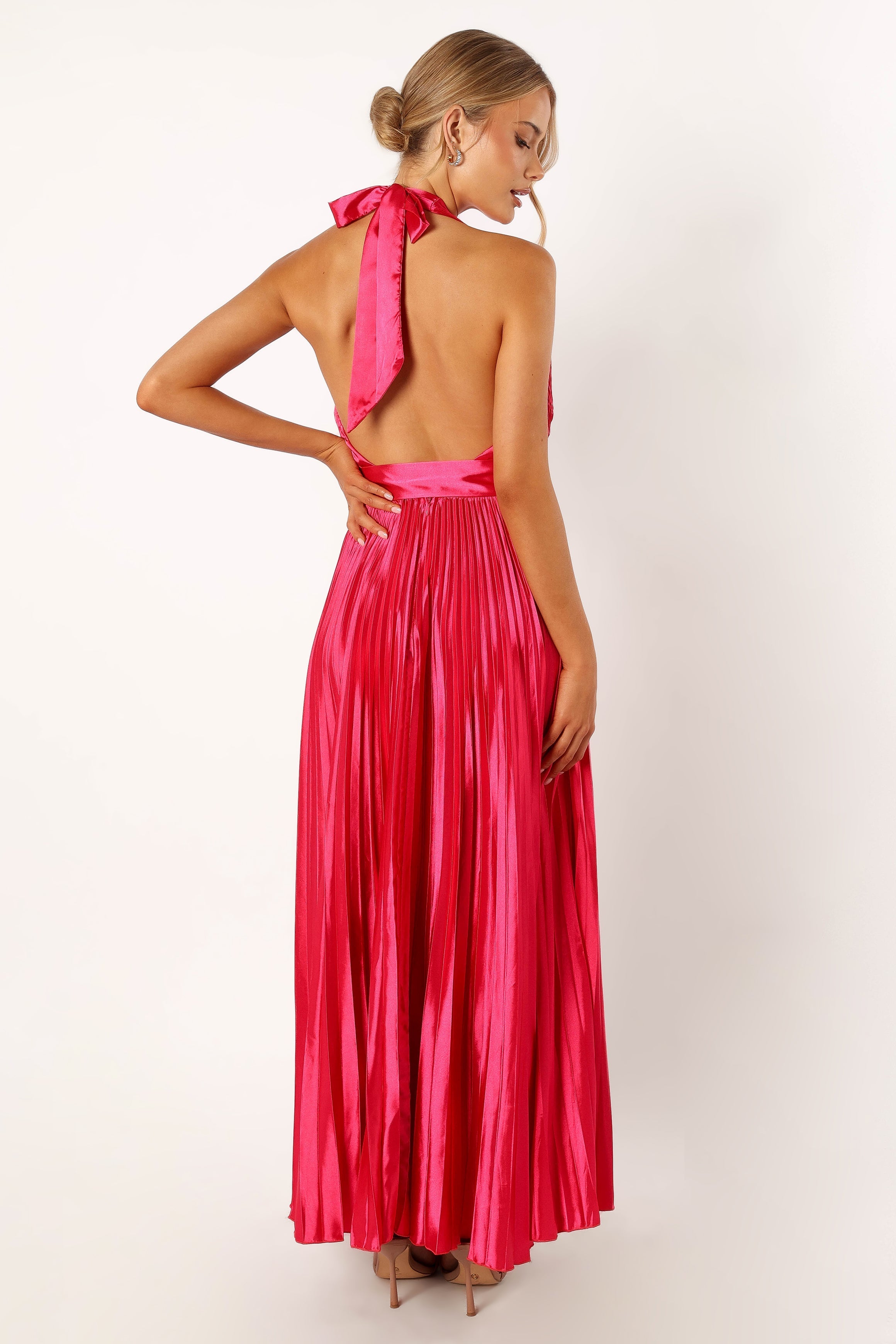 DRESSES @Greta Halterneck Maxi Dress - Magenta