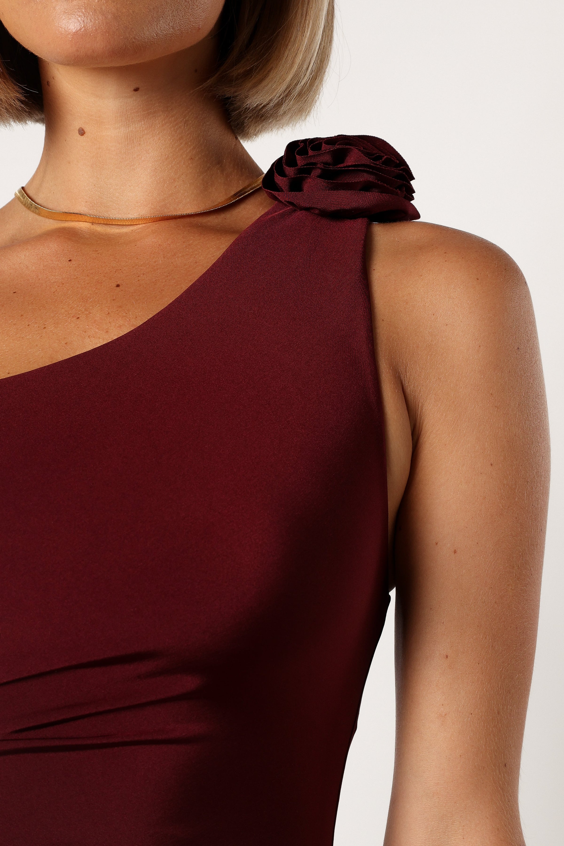DRESSES @Javier One Shoulder Midi Dress - Wine
