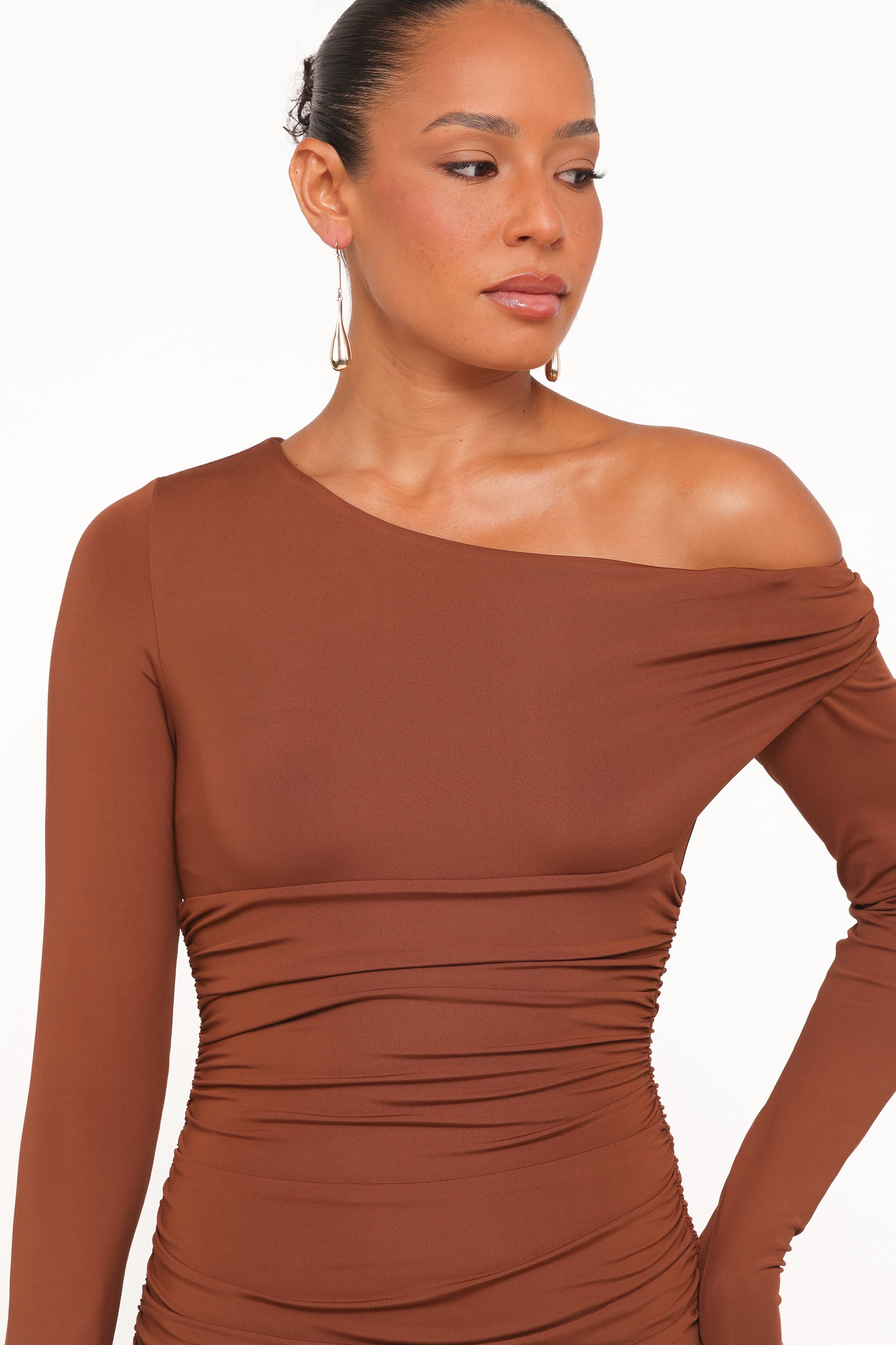 DRESSES Jenna Off Shoulder Maxi Dress - Brown
