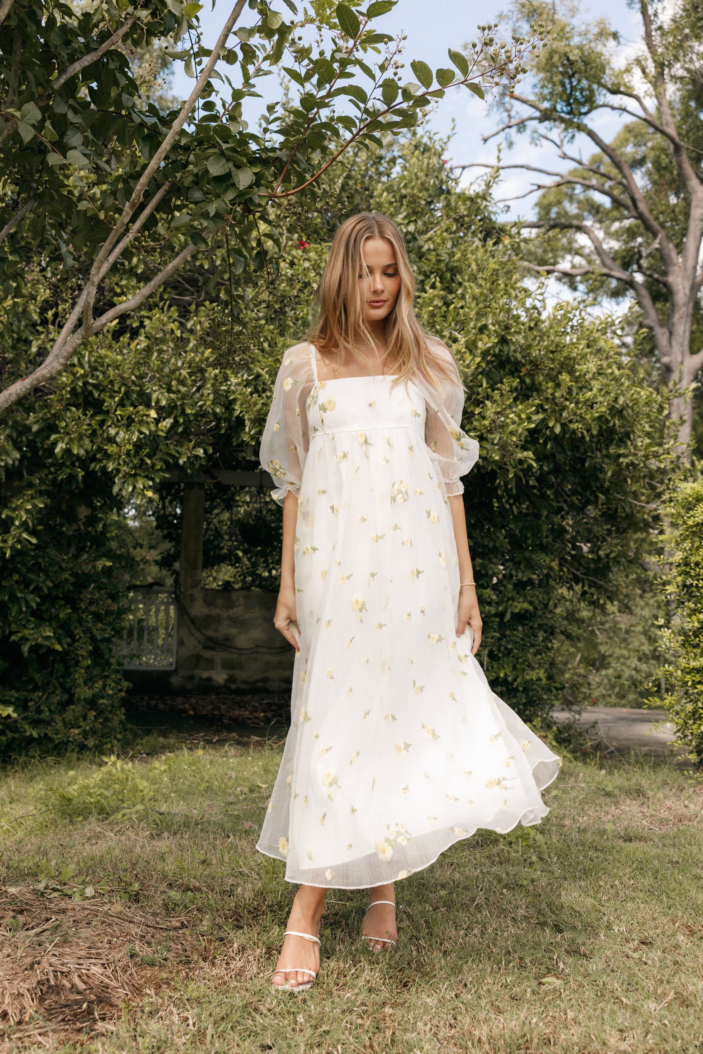 DRESSES @Kordyn Maxi Dress - White Yellow Floral