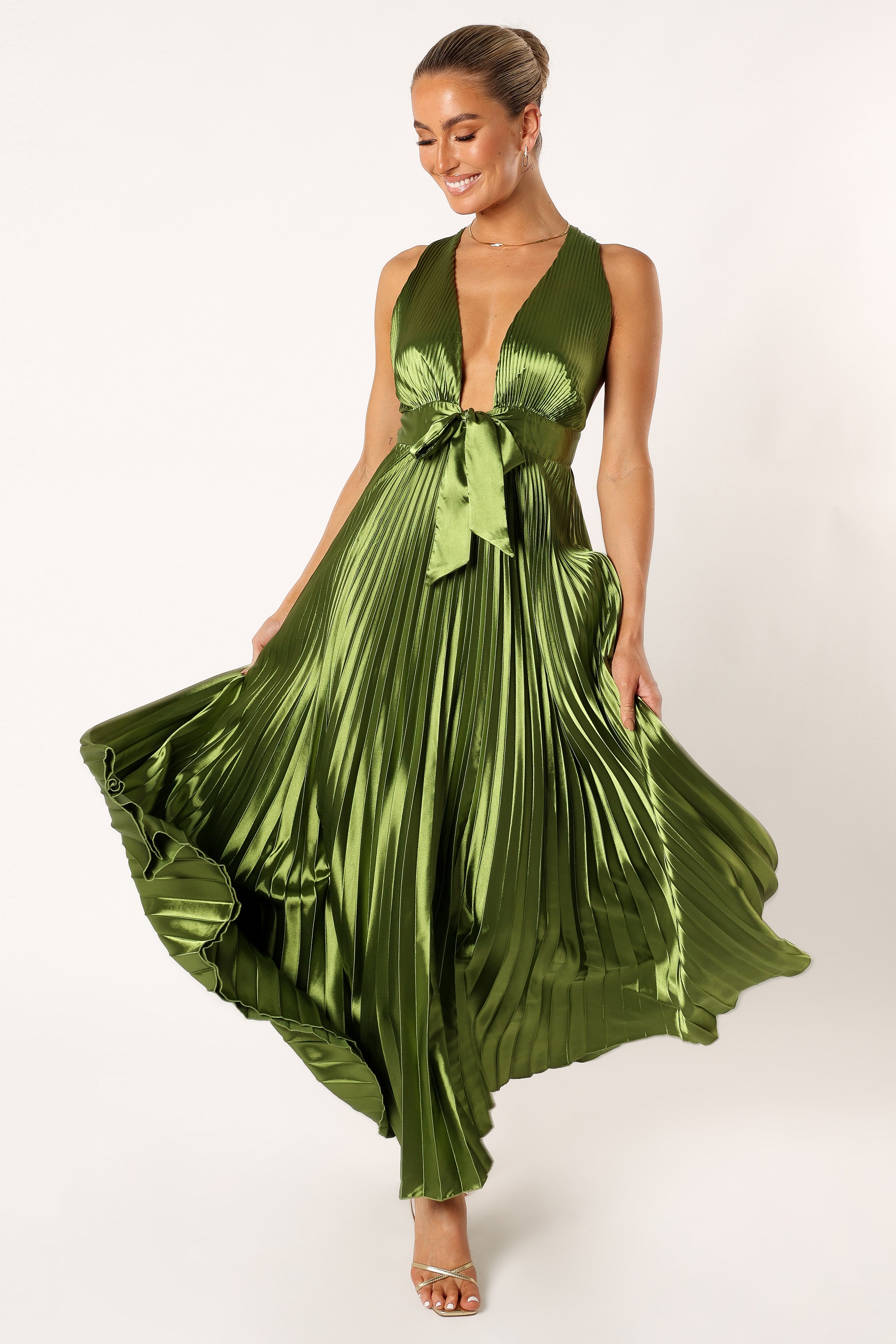 DRESSES @Kris Pleated Maxi Dress - Martini Olive