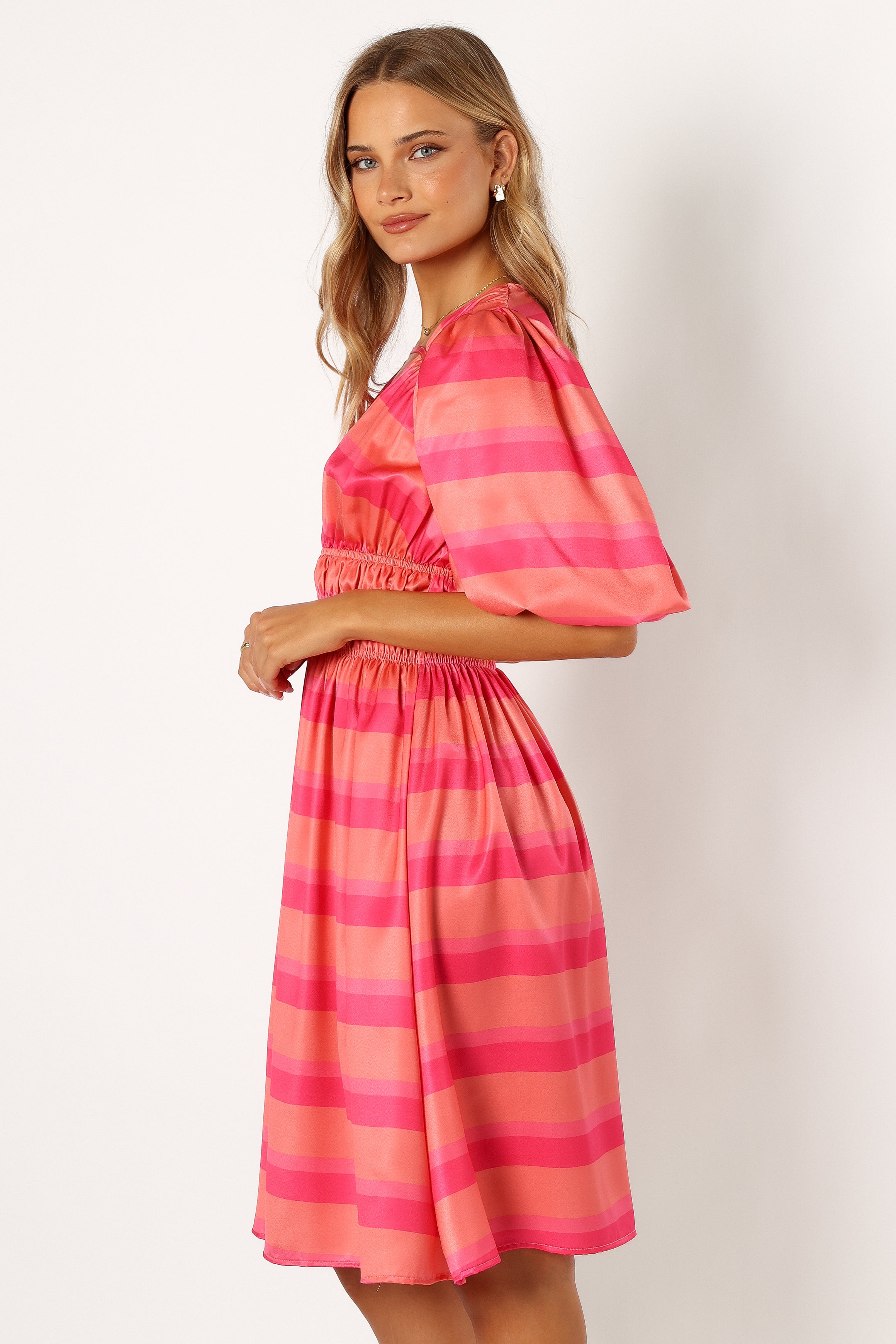 DRESSES @Lennon Puff Sleeve Midi Dress - Pink Orange