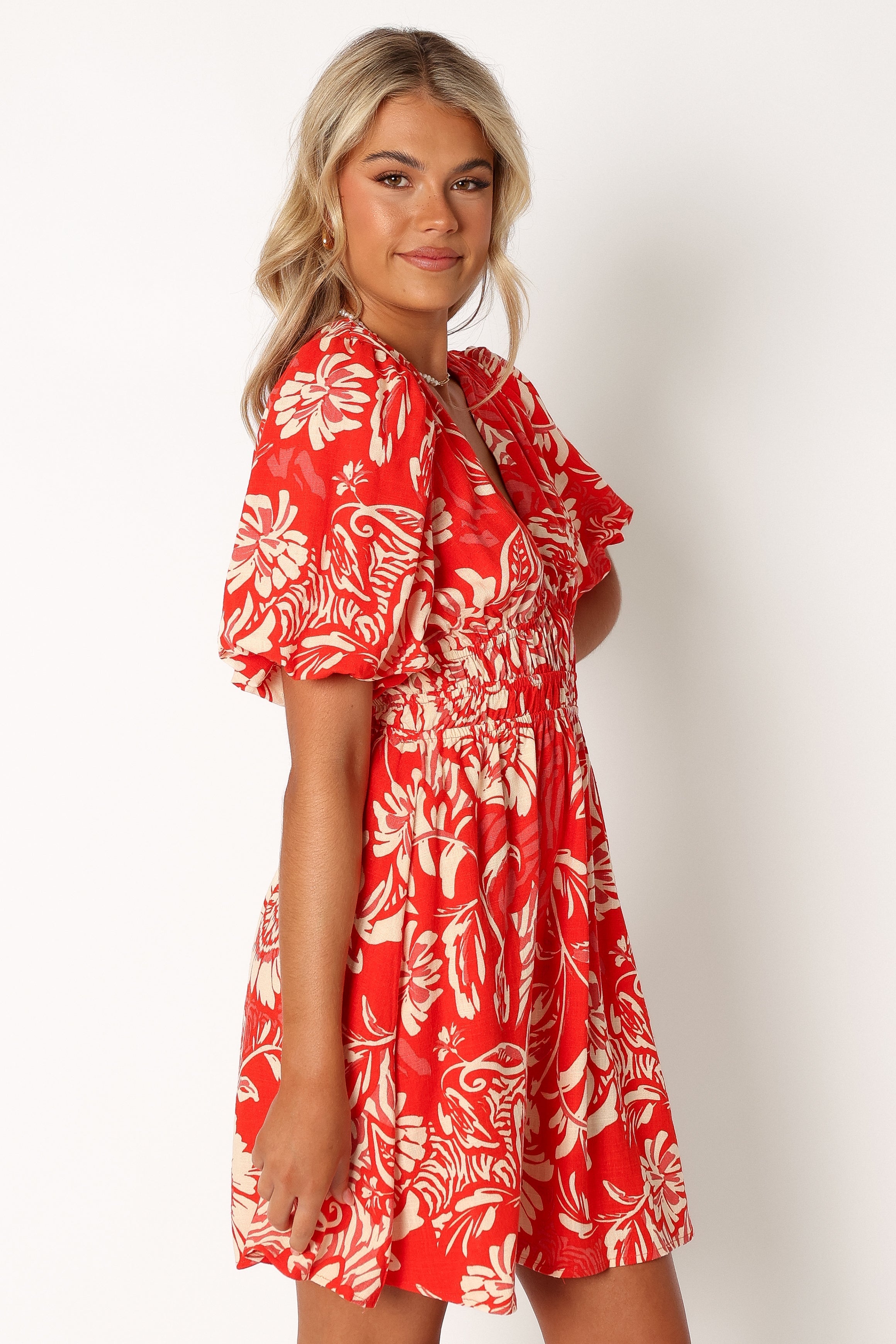 DRESSES @Lochi Mini Dress - Red Floral