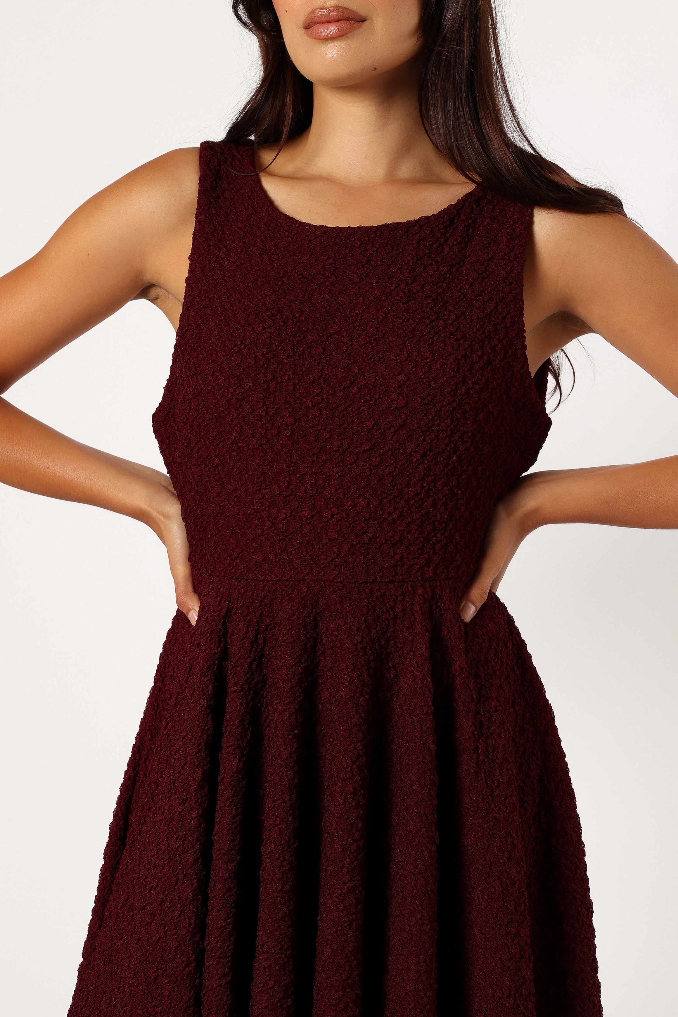 DRESSES @Margaret Mini Dress - Burgundy