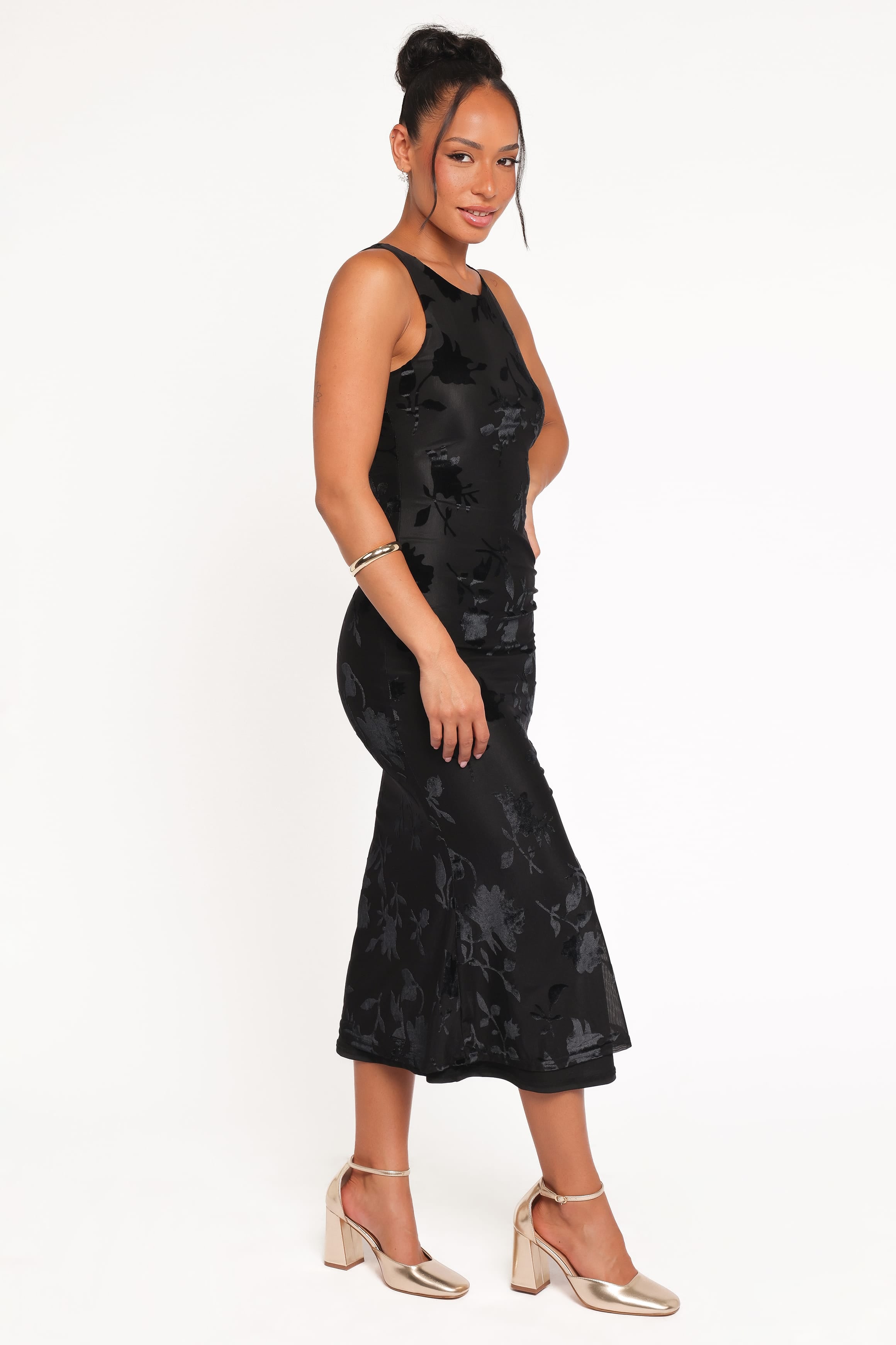 DRESSES Melinda Sleeveless Velvet Maxi - Black