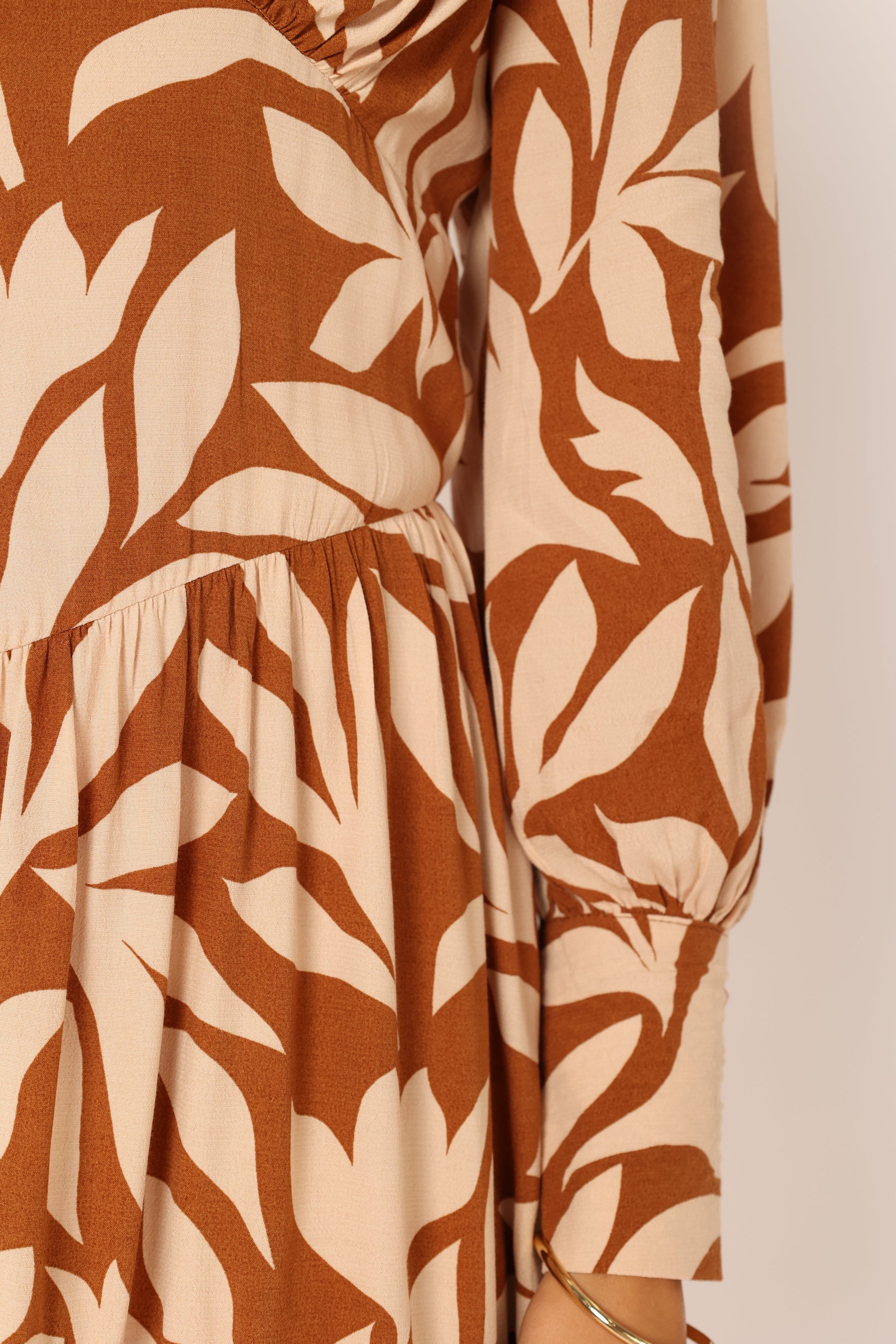 DRESSES @Nirita Longsleeve Mini Dress - Las Palmas