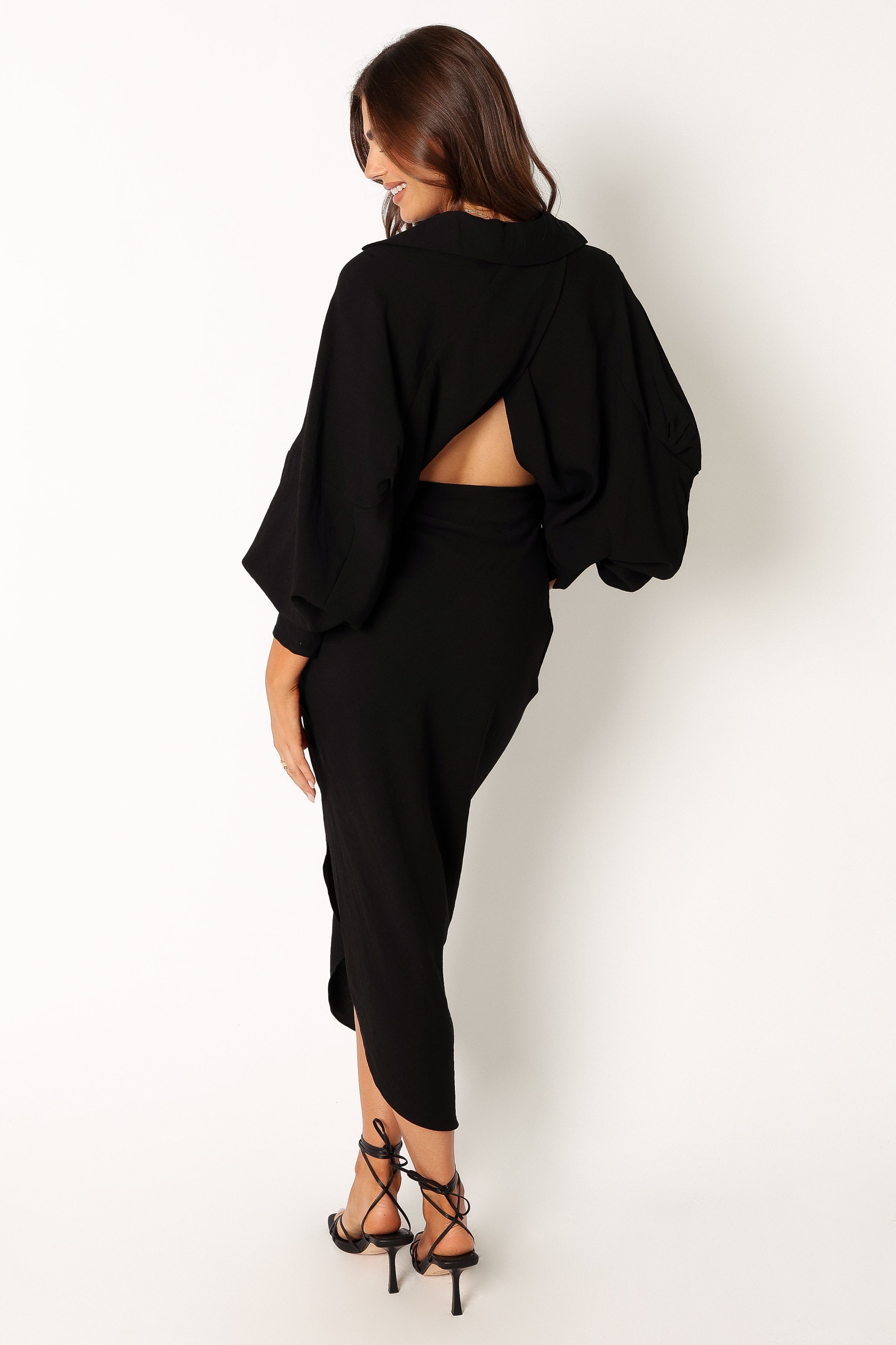 DRESSES @Paxton Longsleeve Midi Dress - Black