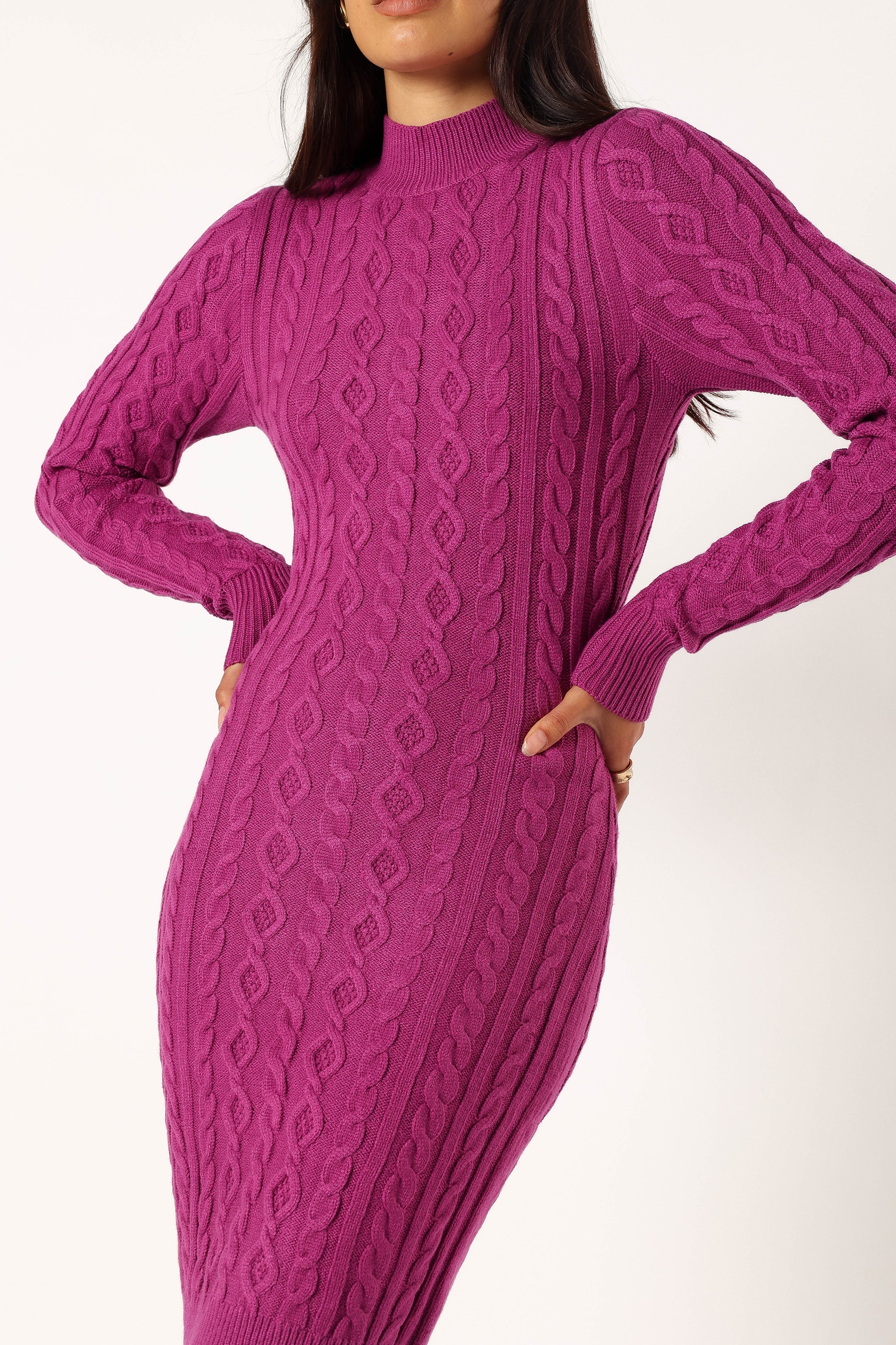 DRESSES @Raven Longsleeve Mini Dress - Magenta