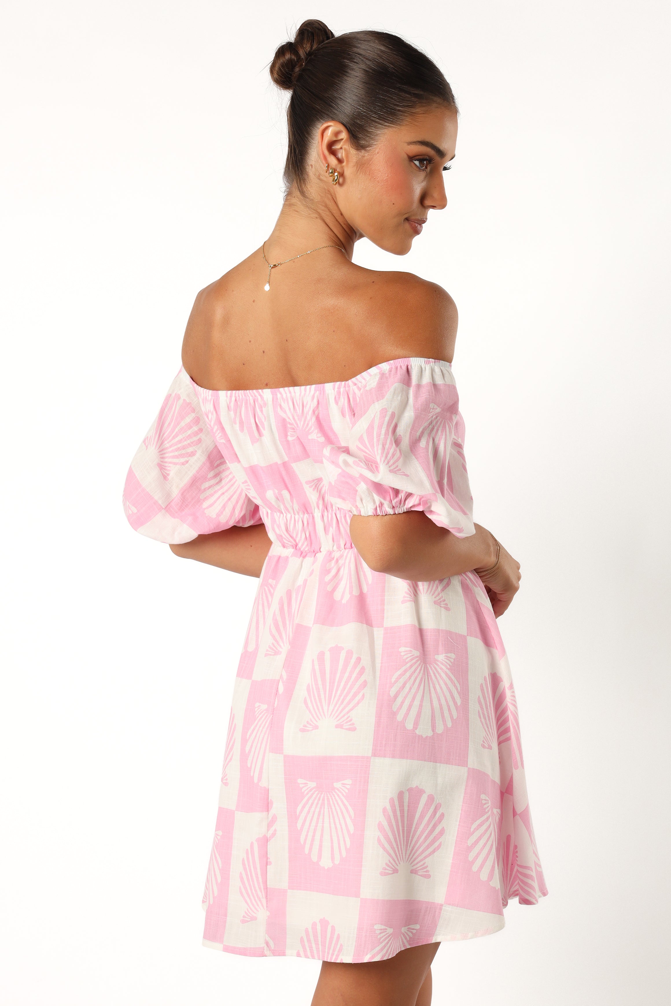 DRESSES @Rocco Off Shoulder Mini Dress - Pink