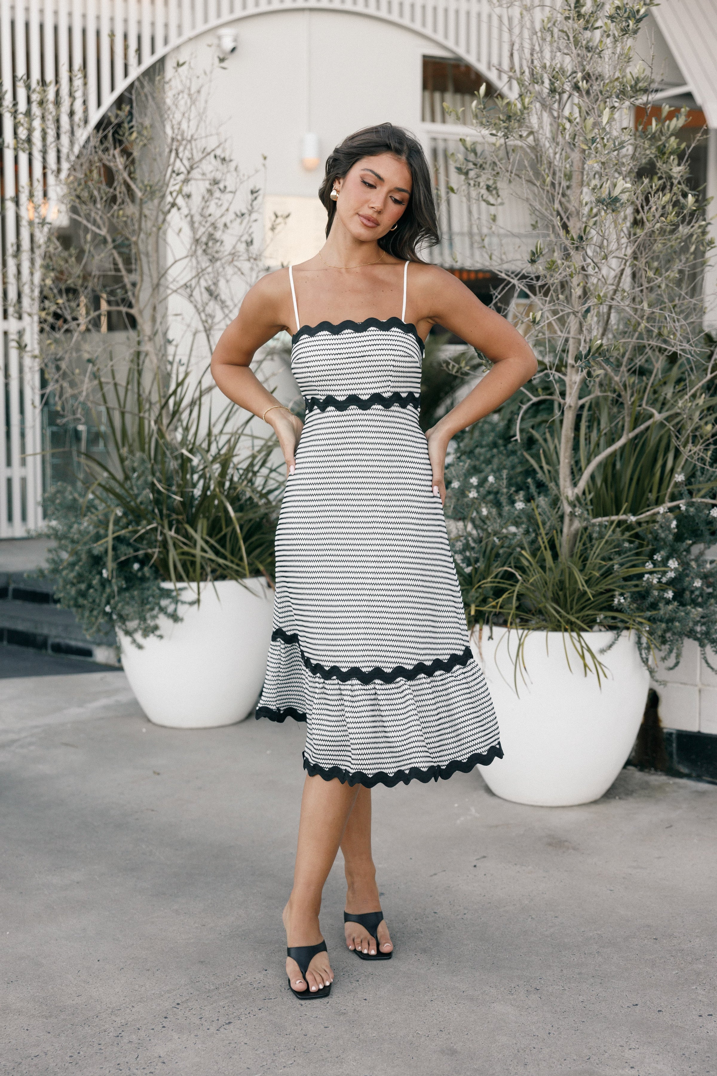 DRESSES Savvy Midi Dress - Black/White