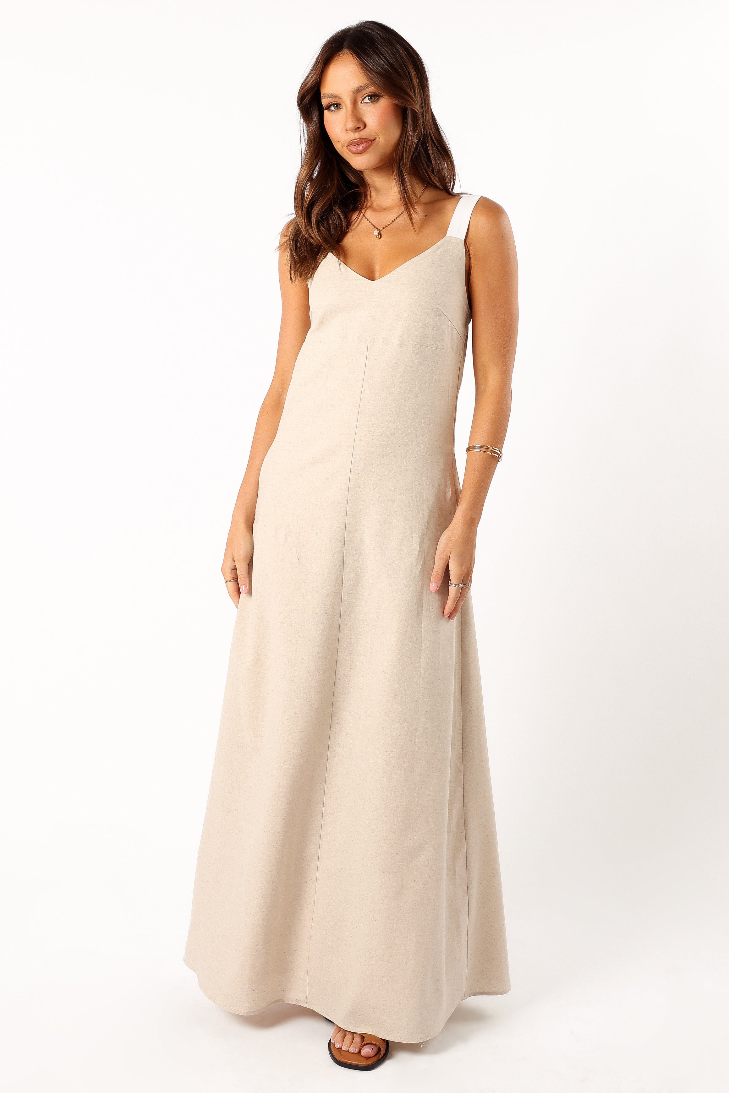 DRESSES @Sjon Contrast Strap Maxi Dress - Oatmeal
