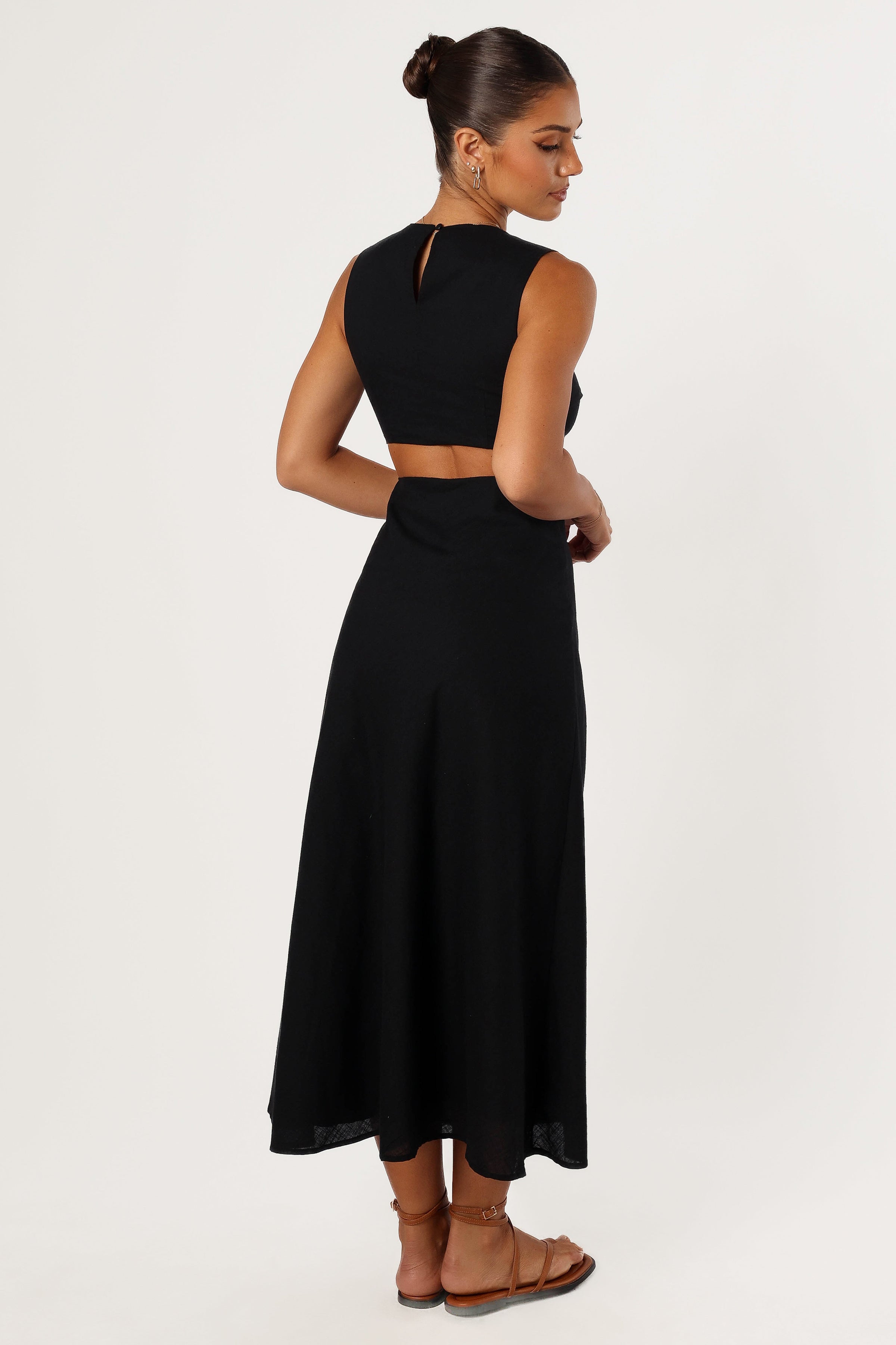 DRESSES @Sola Midi Dress - Black