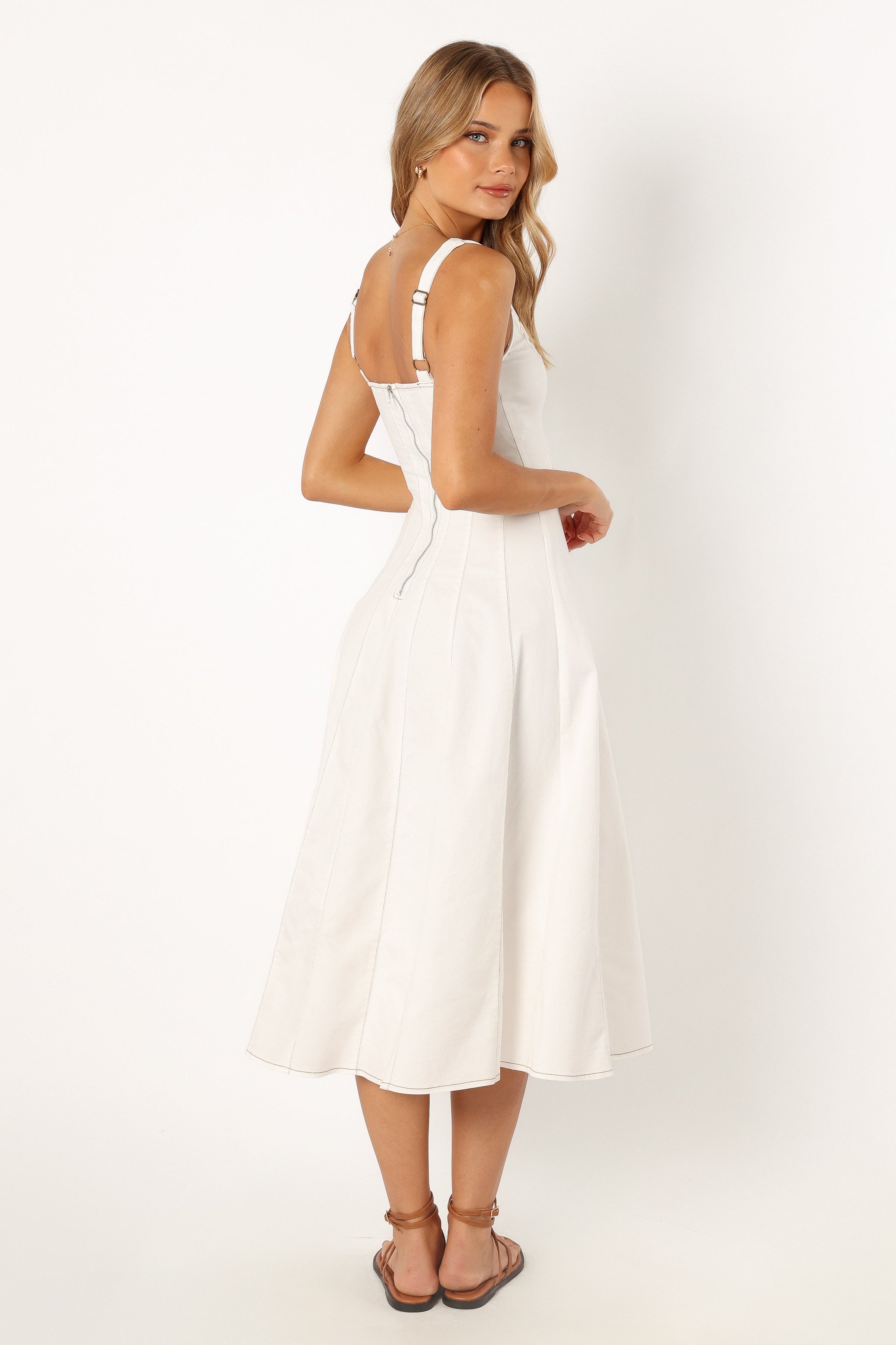 DRESSES @Una Midi Dress - White