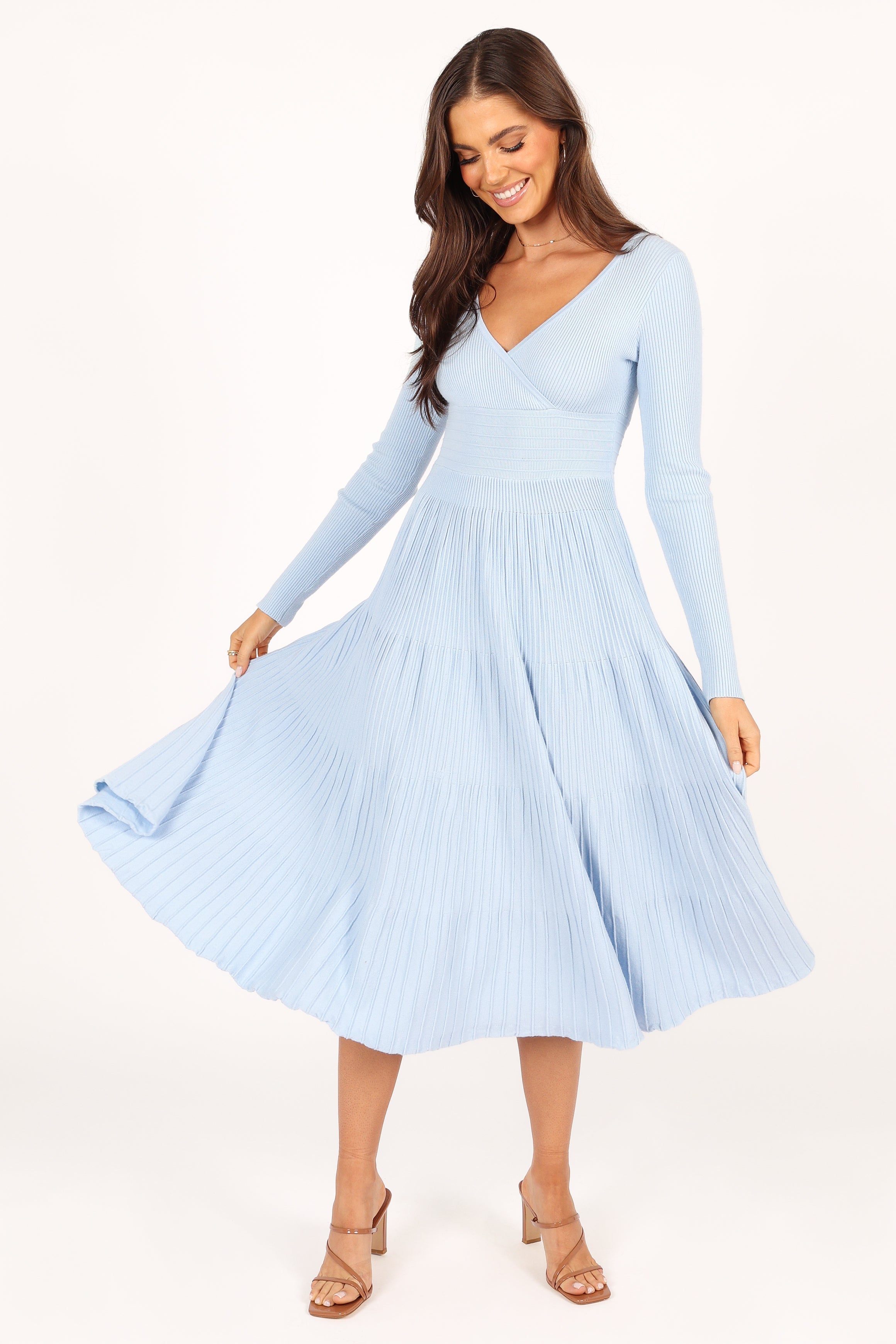 DRESSES @Violette Long Sleeve Midi Dress - Blue (waiting on bulk)