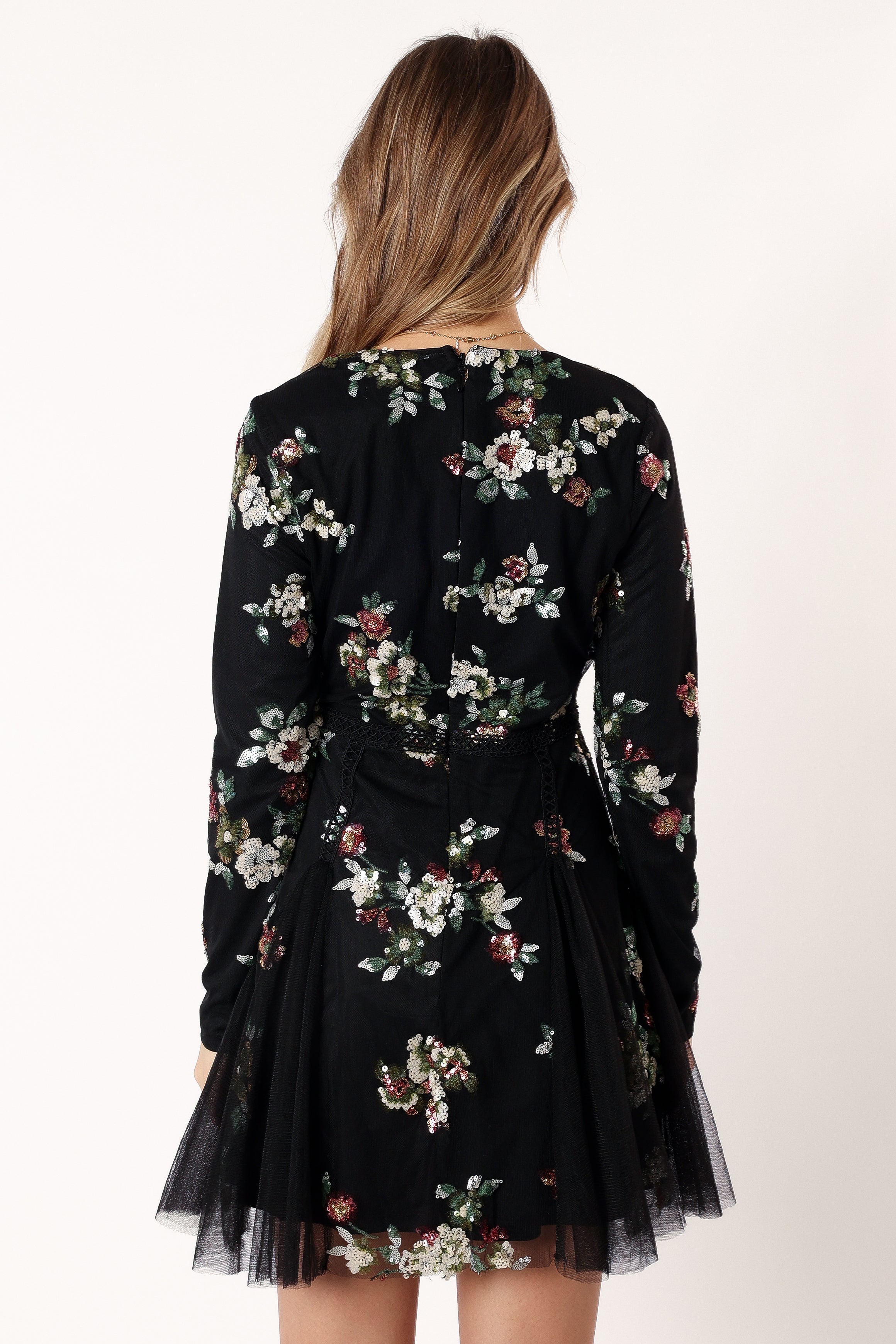 DRESSES @Woodsen Longsleeve Mini Dress - Black Floral