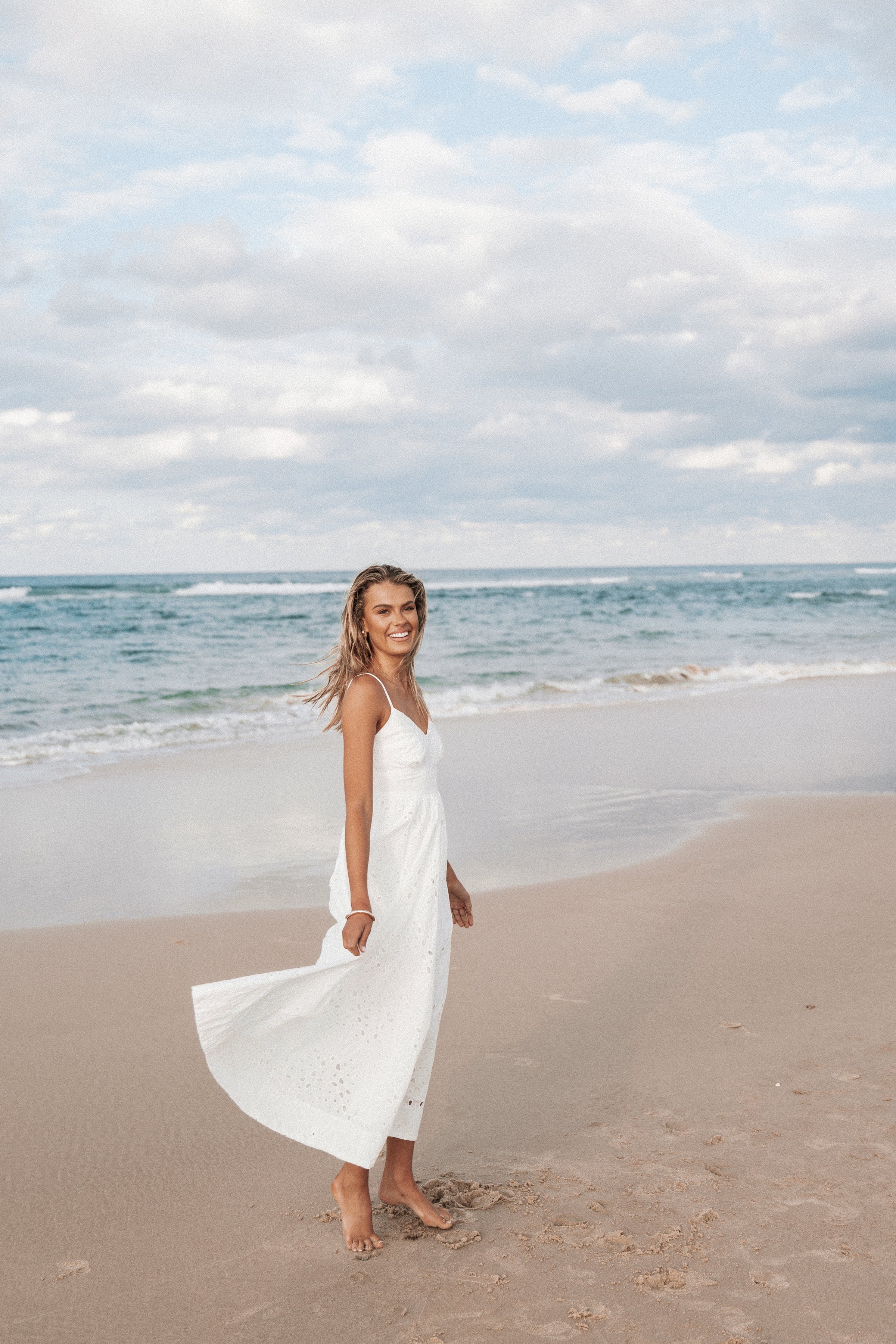 DRESSES Yasmin Midi Dress - White