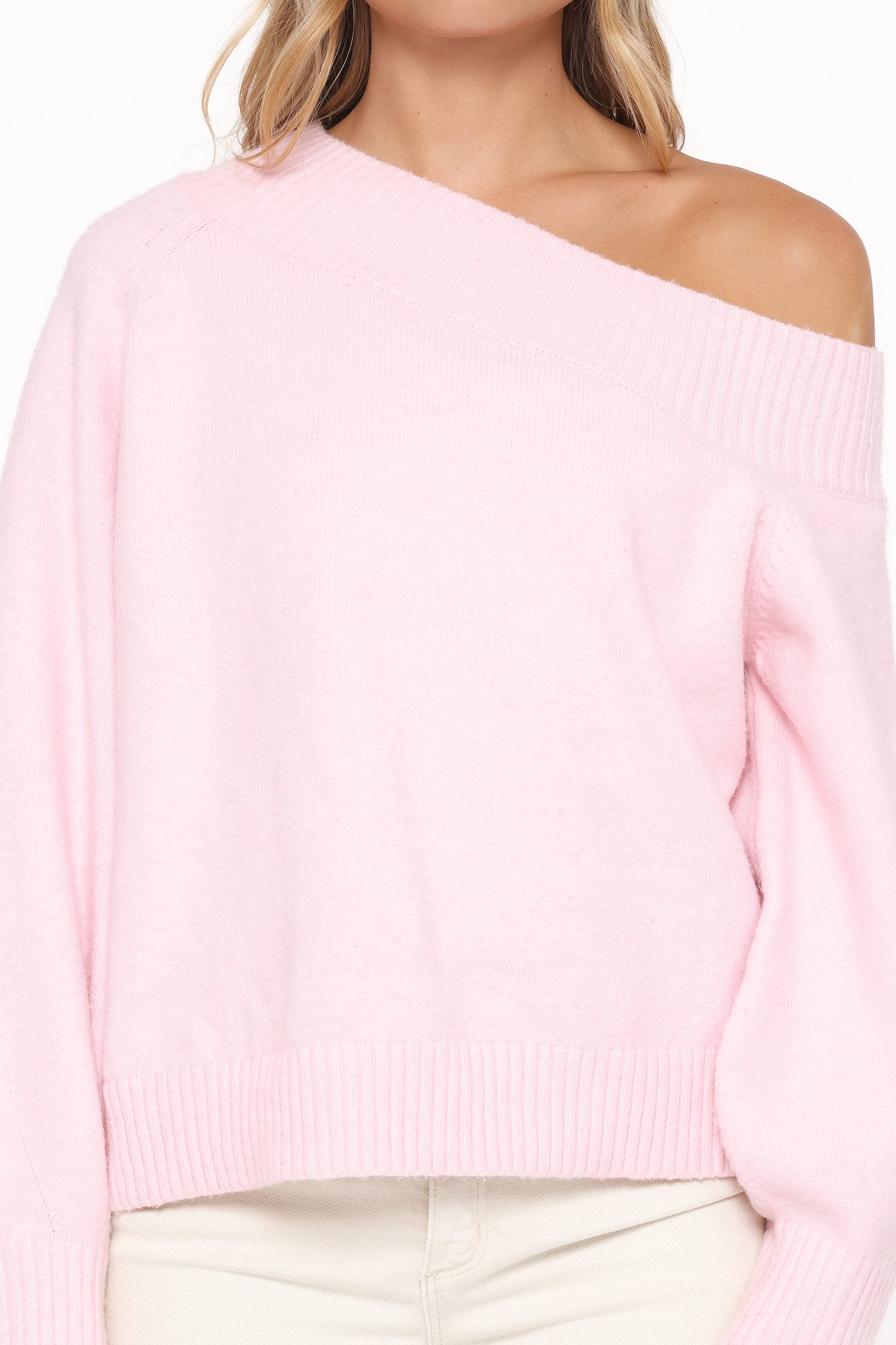 KNITWEAR Ailis Off Shoulder Sweater - Pink